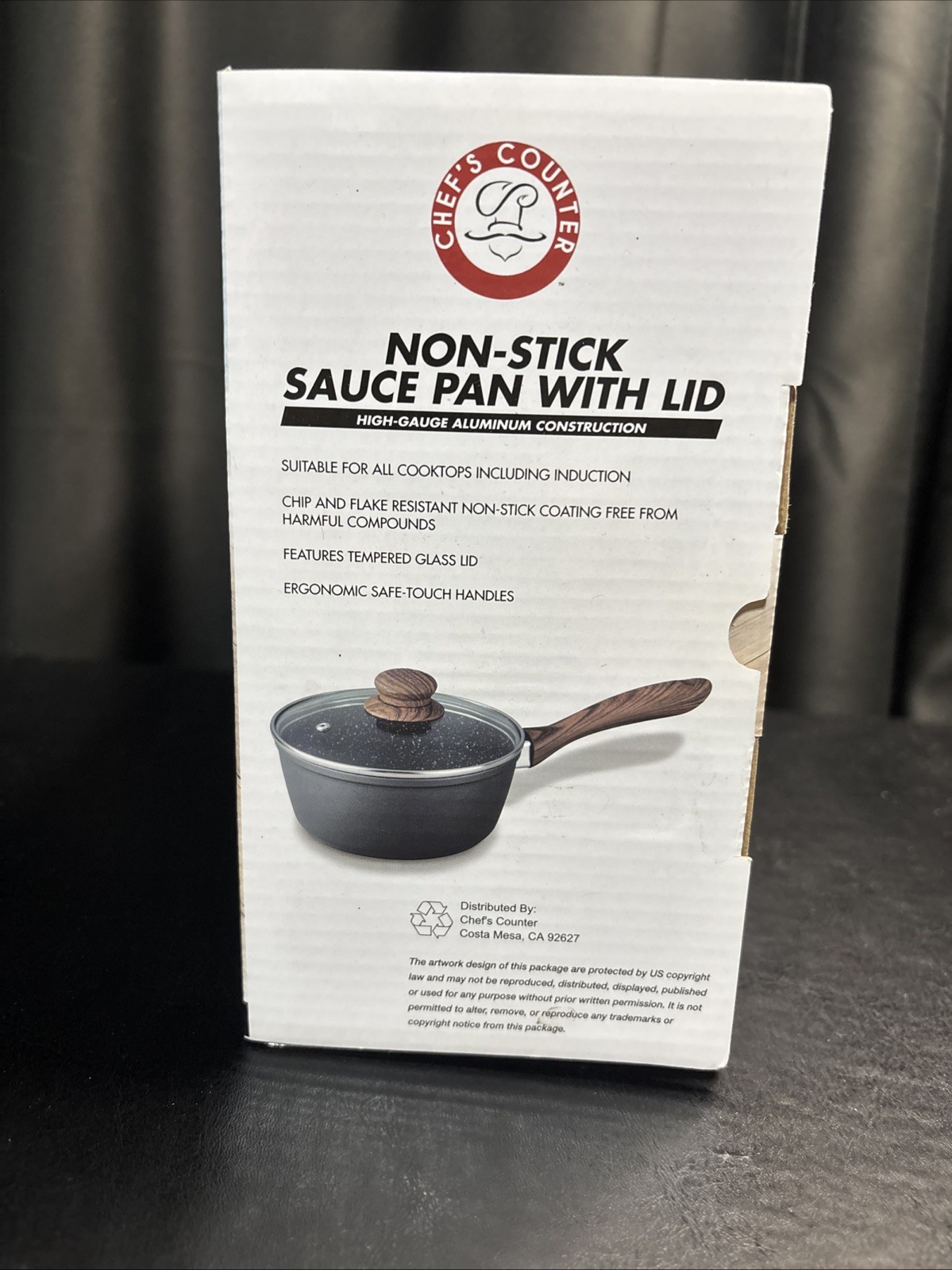 New In Box Chef’s Counter 1.5 QT Non Stick Saucepan with lid