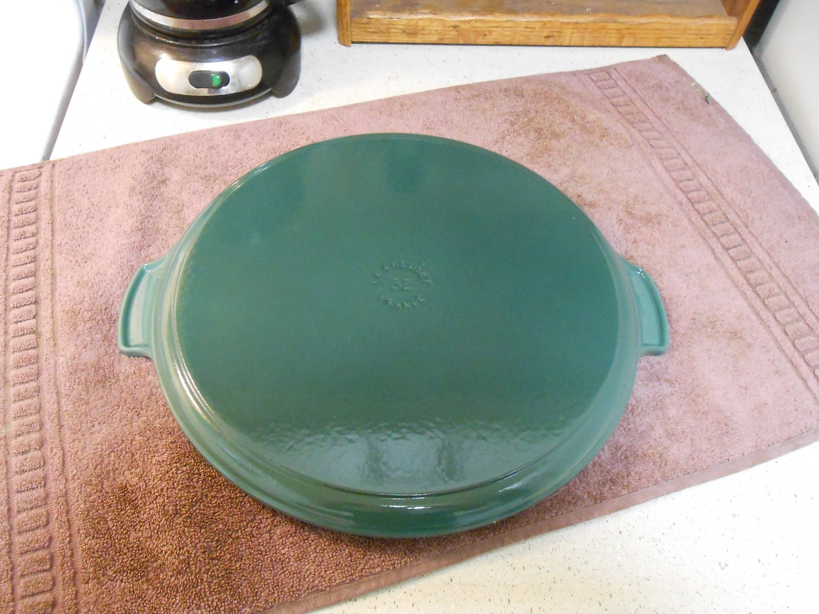 LE CREUSET France 32 Round Grill Pan Green Enamel on Cast Iron VERY CLEAN!