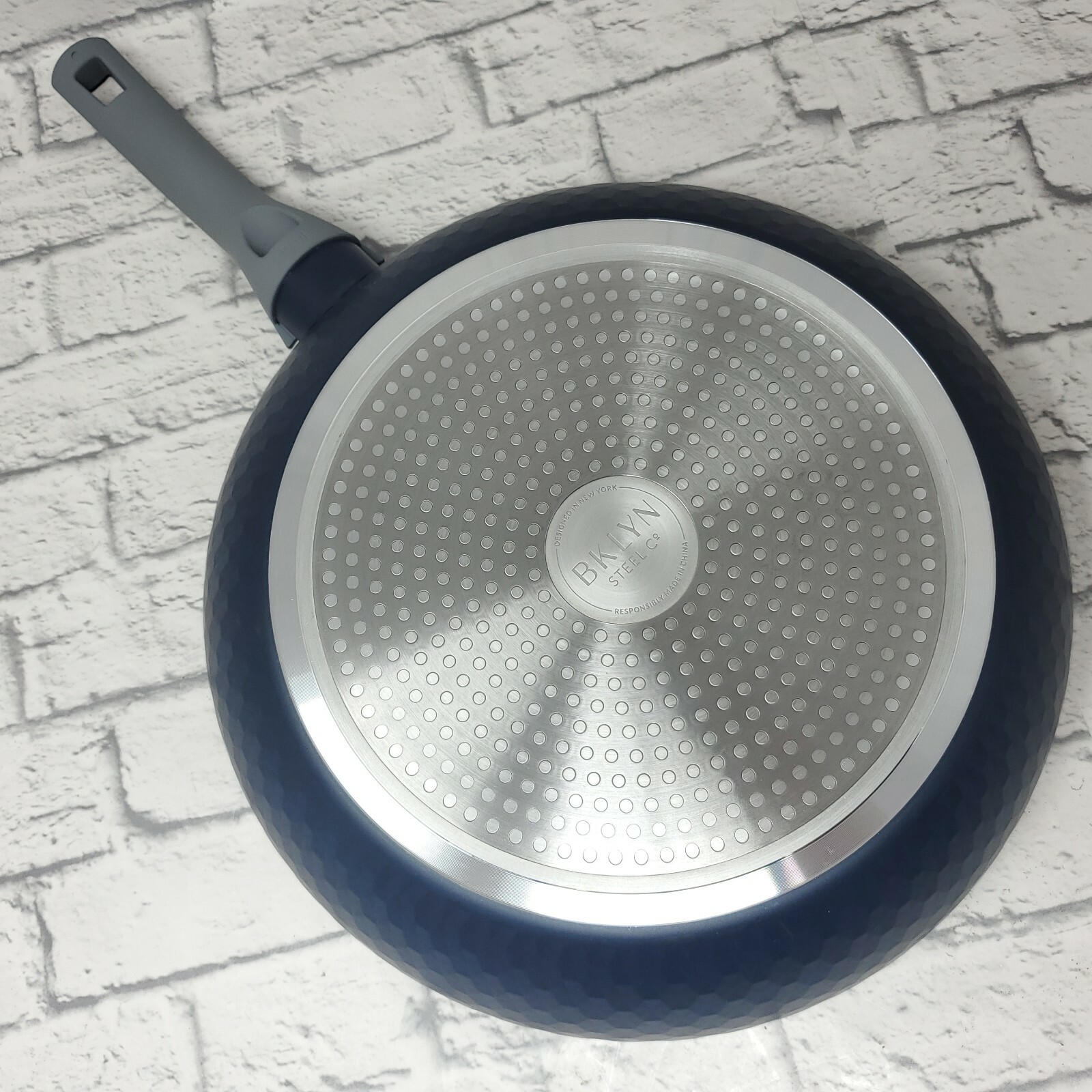 Brooklyn Steel Co. Cookware Aurora 12.5″ Aluminum Iridescent Hammered Frypan