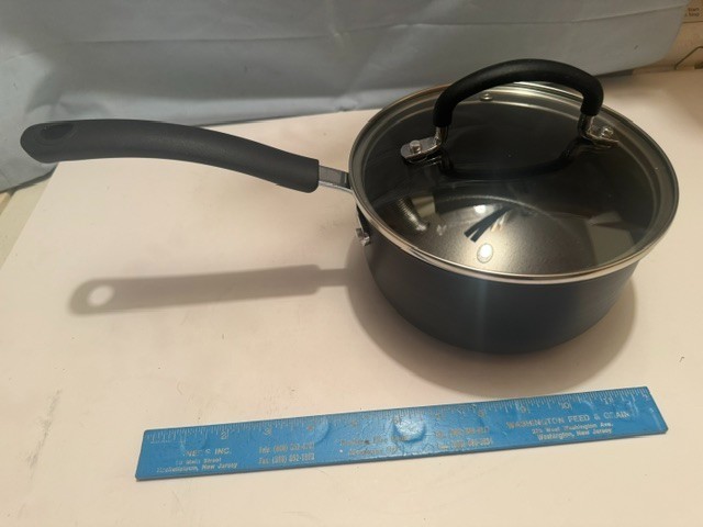 NEW T – FAL ULTIMATE HARD ANODIZED TITANIUM NON STICK 2 QT SAUCEPAN W/LID