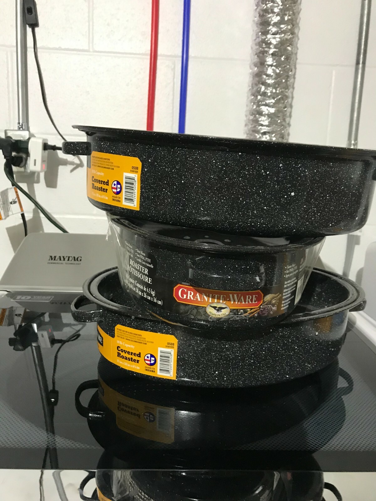 NEW 3-pack GRANITE WARE 15 x 10 x 6.25 INCH COVERED OVAL ROASTER 10 Lb CAPACITY