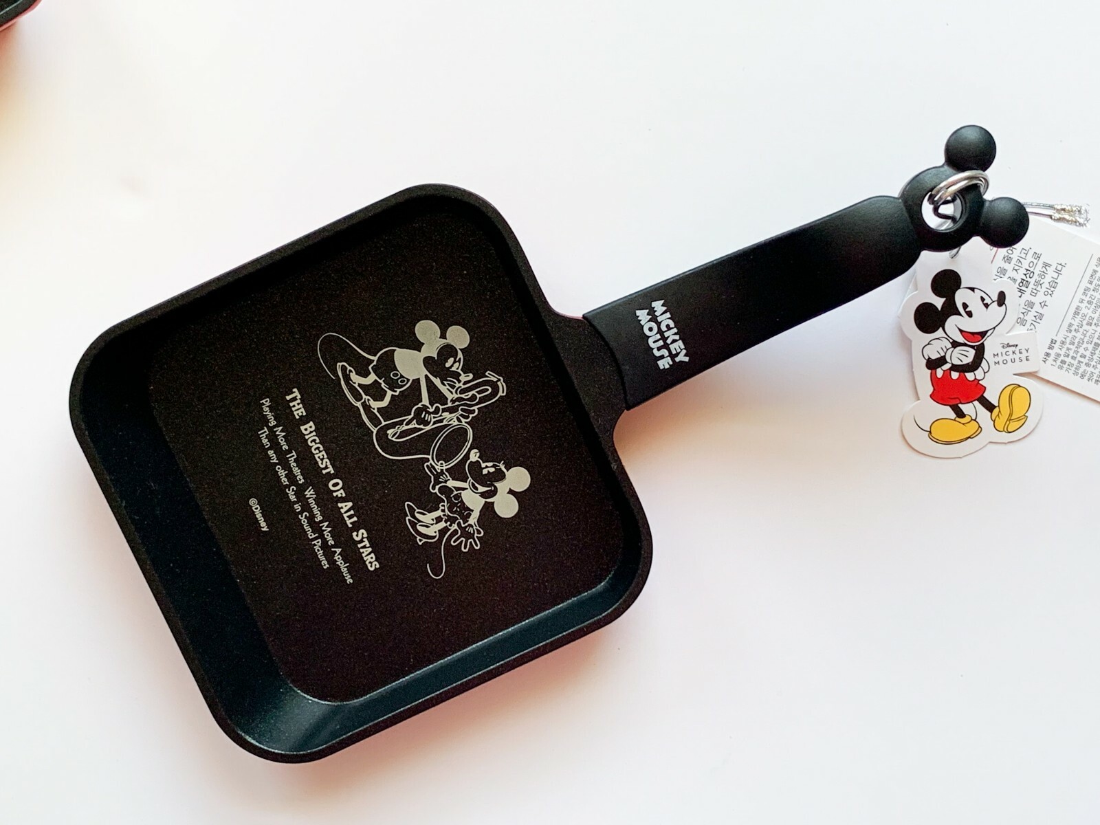 New 2022 Disney x Daiso Korea Square pan, Kitchen Disney Series Collection