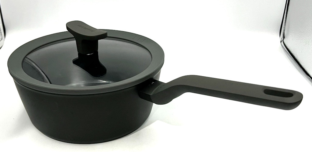 BergHOFF Leo Non-Stick Covered Saucepan Gray 8″ Belgium 2.3QT