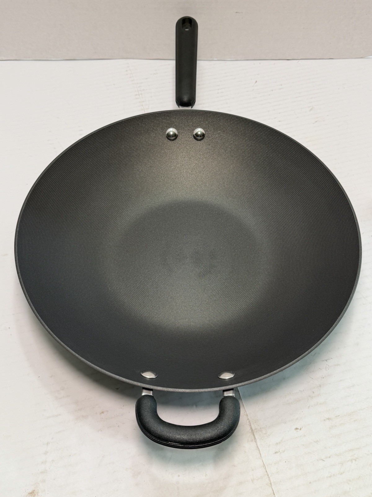 Circulon 14” Nonstick Wok Stir Fry Pan Helper Handle Black Hong Kong