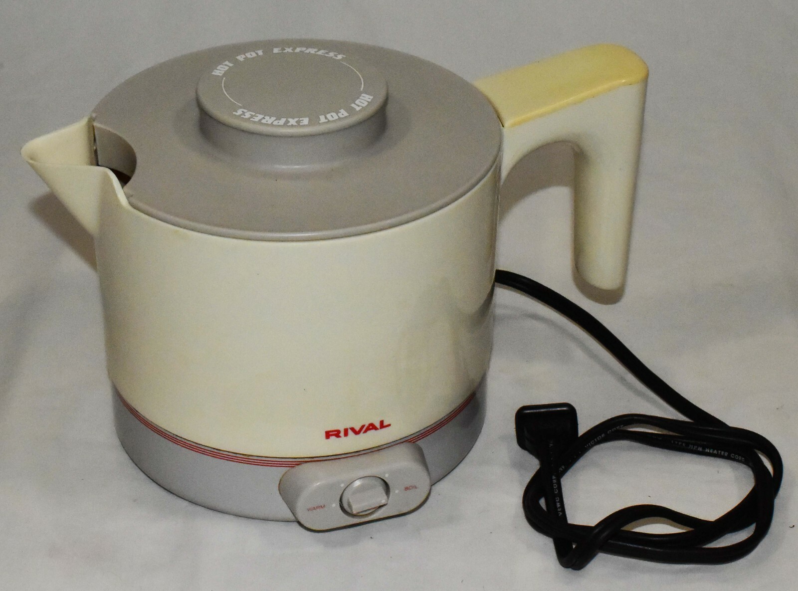 Rival Hot Pot # 4070 – 8″ diameter x 6″ high @ 2 lbs