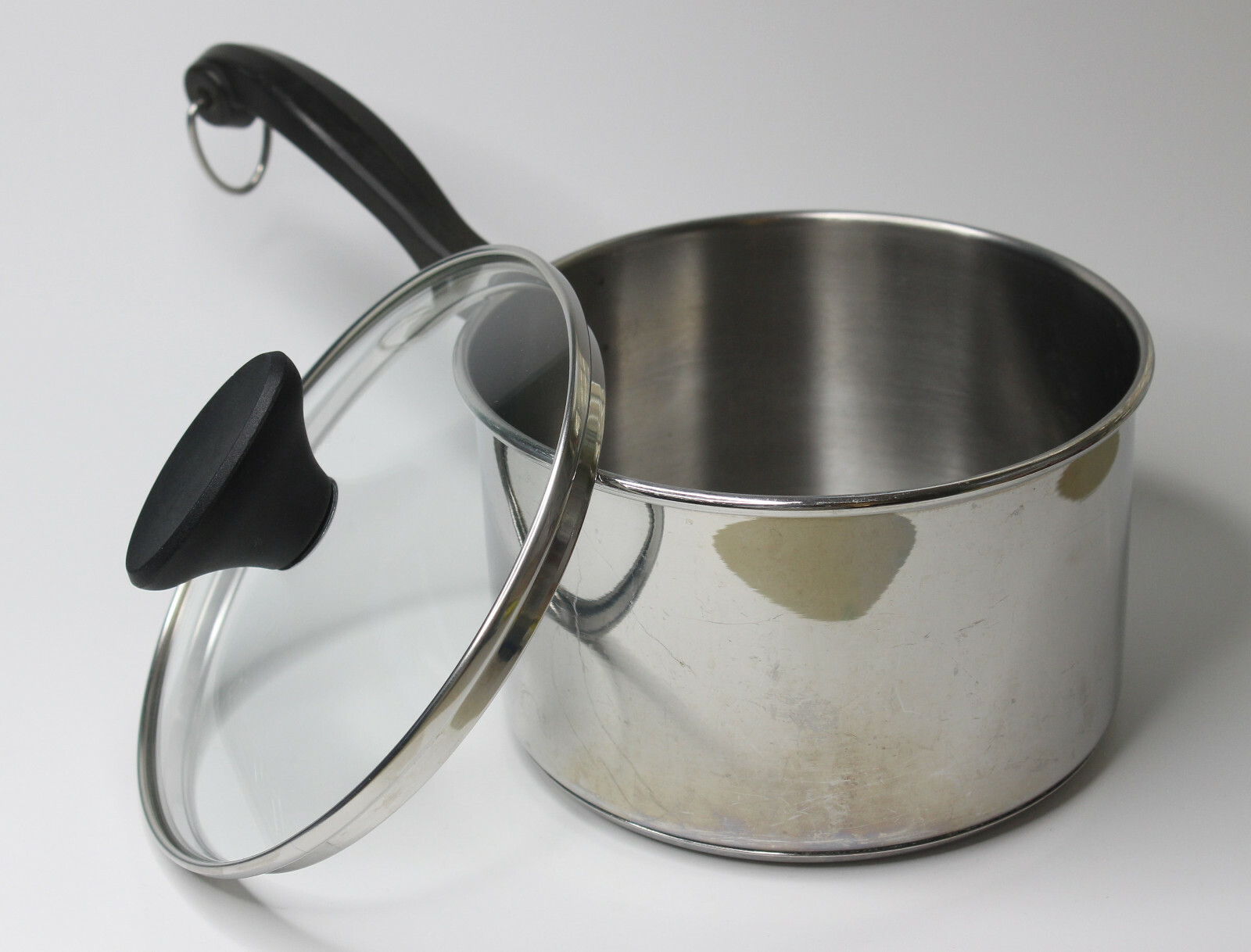 Farberware 2 QT /1.9L 18/10 Stainless Steel Sauce Pan Glass Lid Impact Bonded