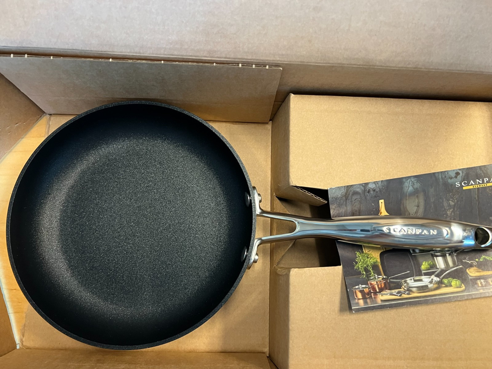 Scanpan HaptIQ – 8″ Fry Pan 6001002000 in retail box
