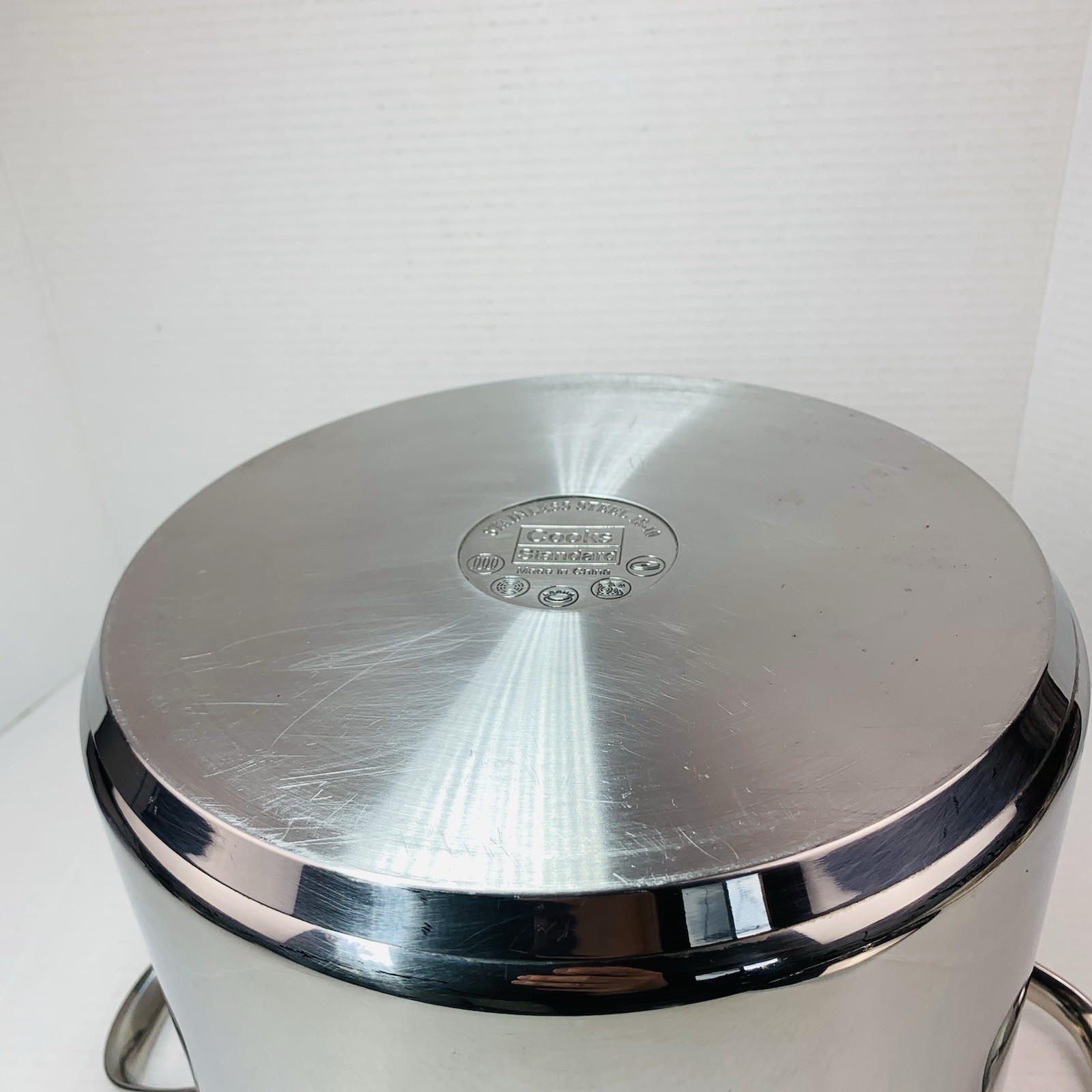Cooks Standard Clad 12 Quart 18/10 Stainless Steel Stock Pot w/ Lid Deep Large