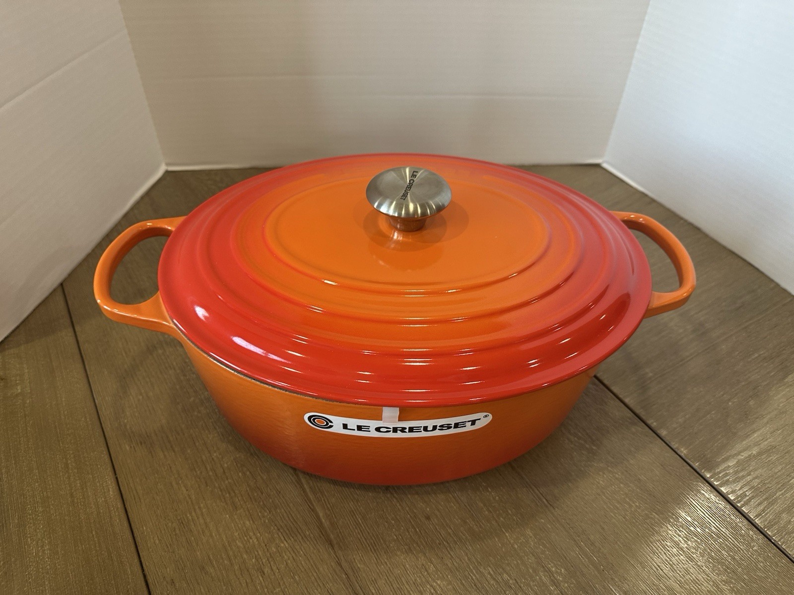 Le Creuset Signature Cast Iron Oval Dutch Oven Flame 33cm 8qt new without box