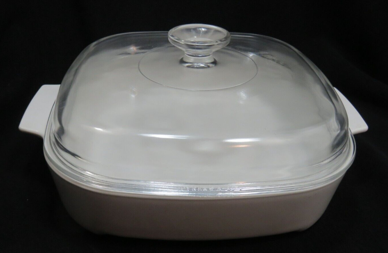 Vintage Corning Ware 2 Quart Microwave Browning Dish with Lid MW-A-19