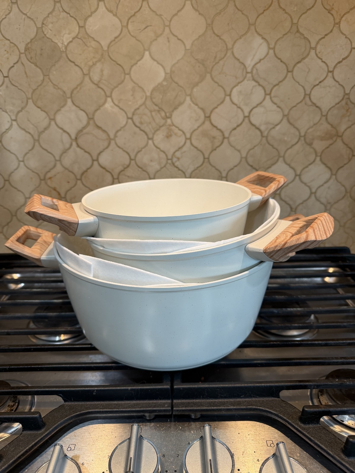 *NEW* Bazova 24pc Ceramic Nonstick Pots & Pans Set White, Titanium, 500°F