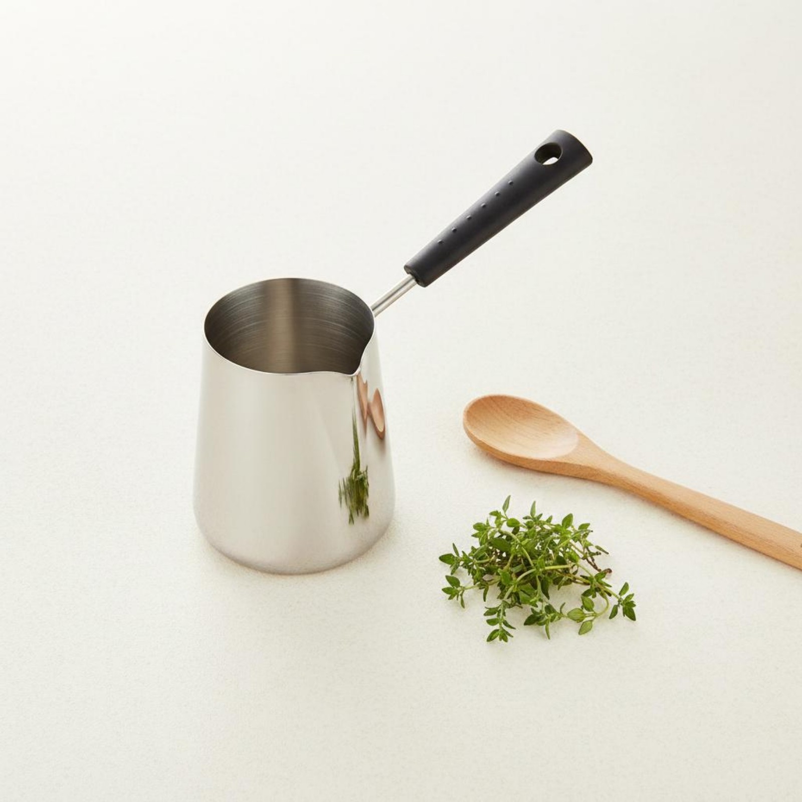 Pouring Saucepan Long Handle Butter Melting Pot Rounded Shape