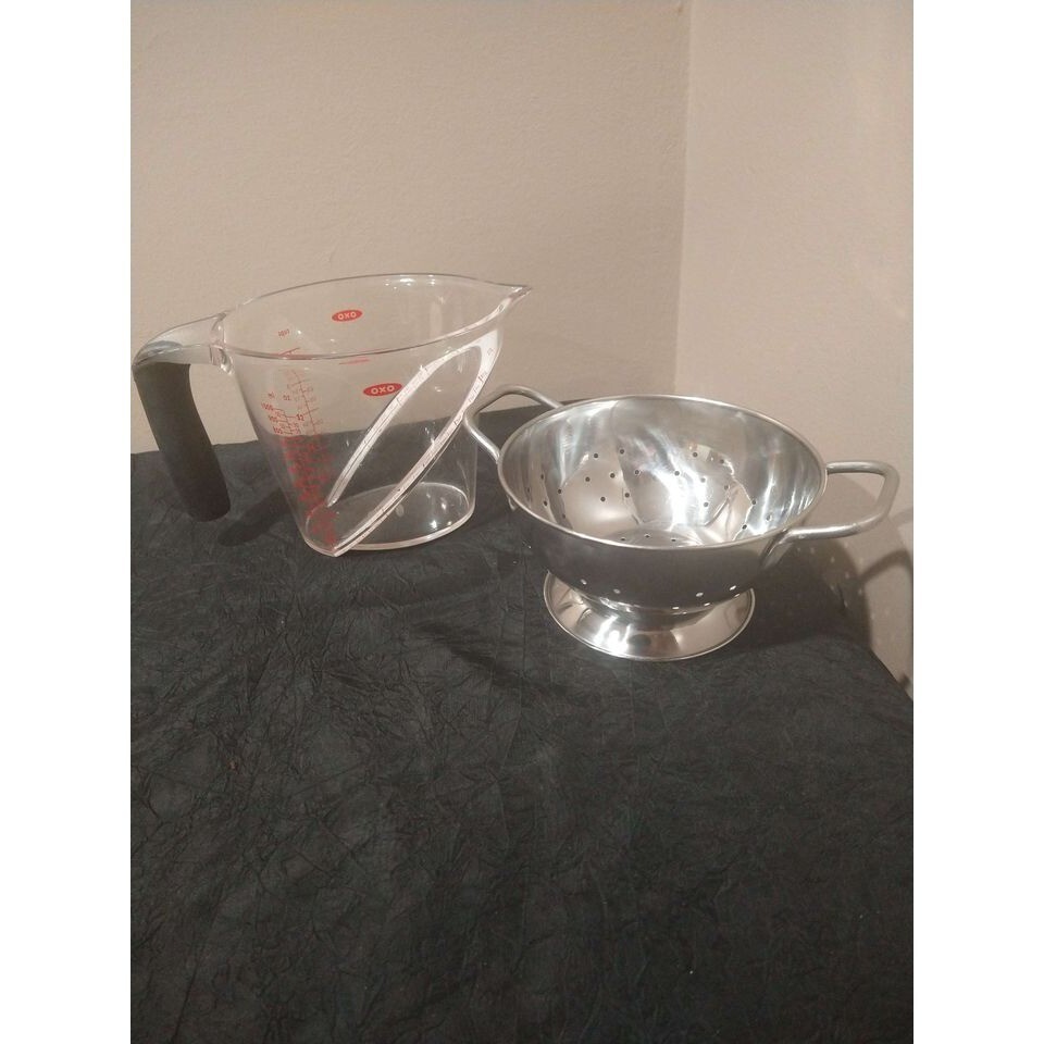 8 Piece Cookware Set – Great Brand Names, Lightly Used