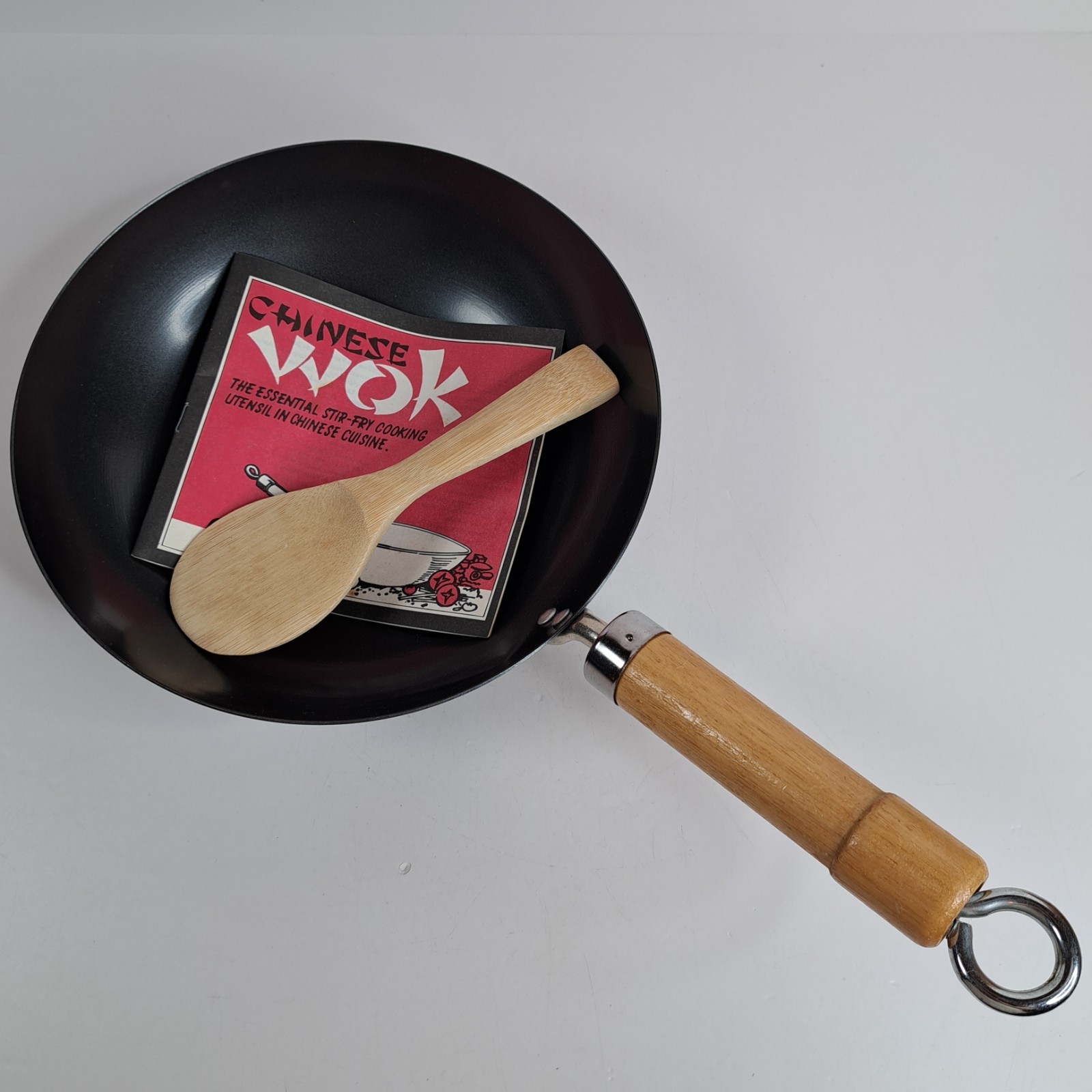 Vintage Chinese Wok 9-1/2″ Carbon Steel Wood Handle & Spatula Young Sun