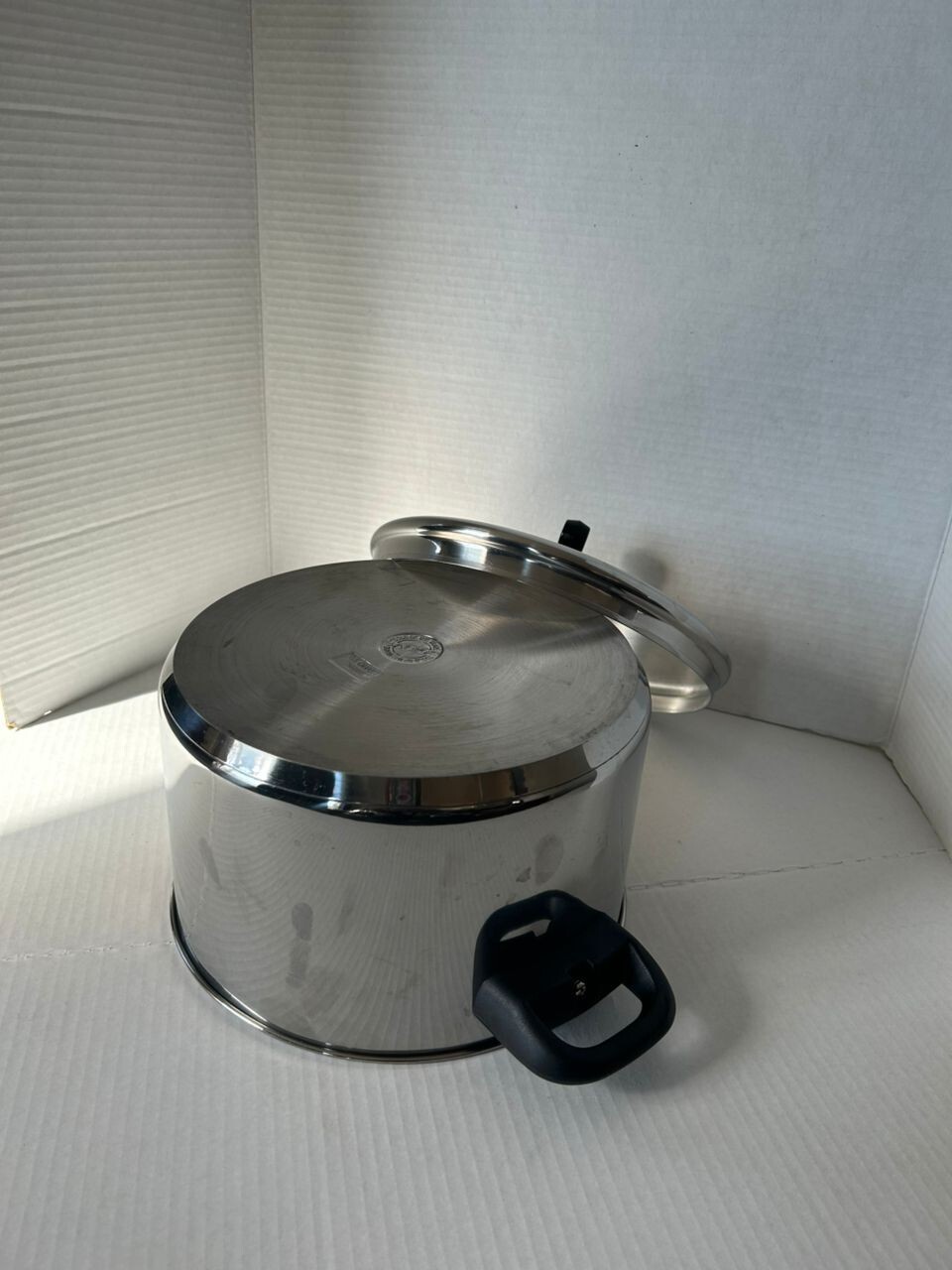 BASICS TOOLS OF THE TRADE 6.5 QT STAINLESS COOKING STOCK SOUP POT LID