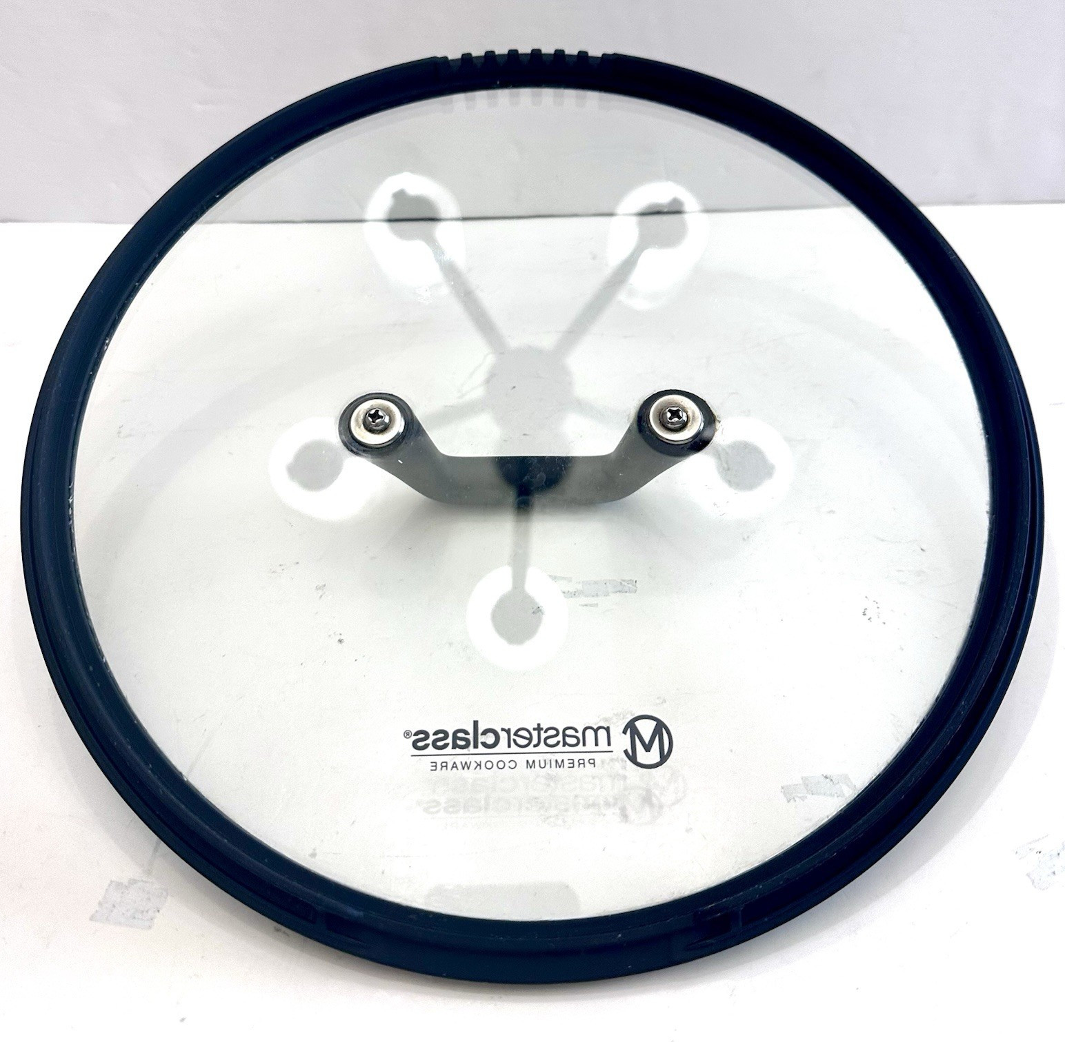 MasterClass 11in Round Glass Lid Clear/Black, Electric Gas Induction Compatible