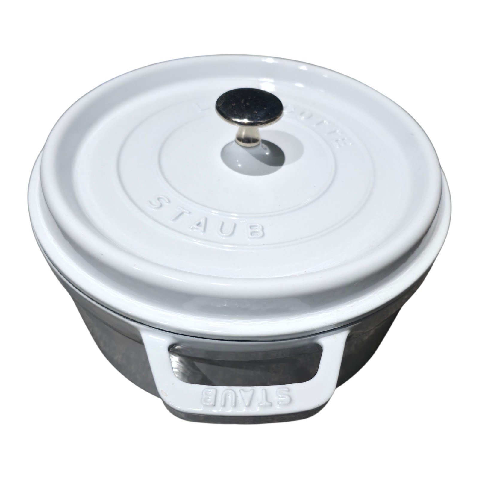 STAUB 4 Qt Round Enameled Cast Iron Dutch Oven Cocotte White 24cm 9-3/8” France