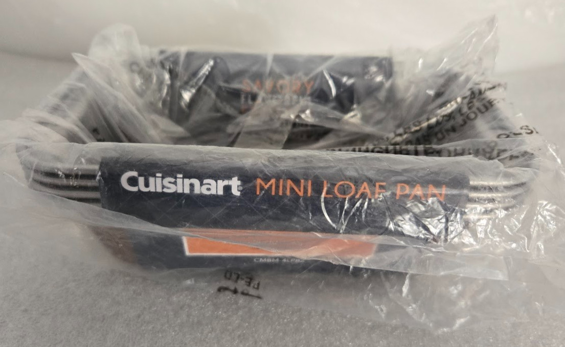 Cuisinart Mini Loaf Pan Set of 4 Nonstick Dishwasher Safe Bronze Silver