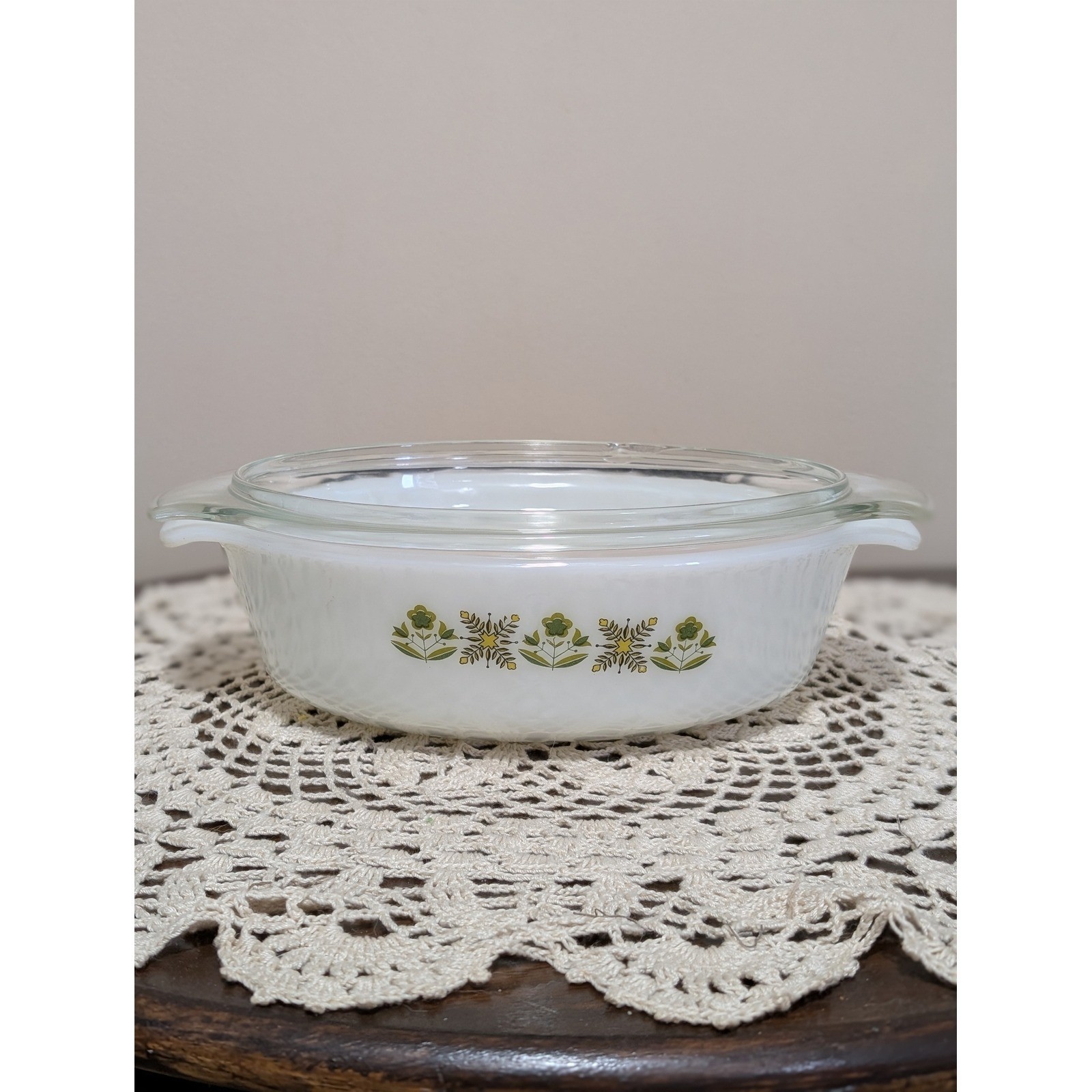 Vintage Anchor Hocking Fire-King Casserole Dish 1.5 QT green Meadows Floral