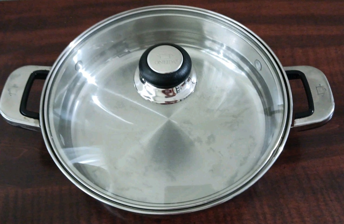 ONEIDA Immaculate Stainless Steel 18/10 Double-Handle Frying Sauce Pan with Lid