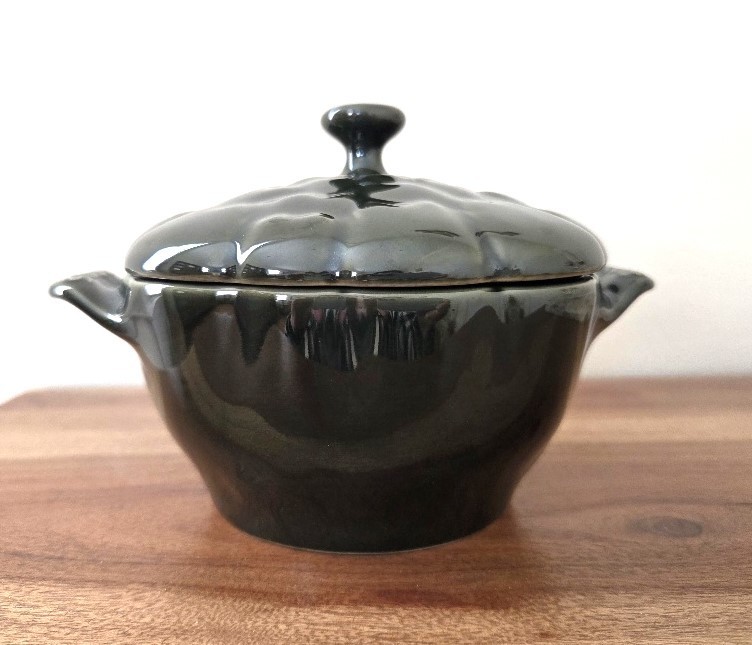 STAUB Petite Artichoke Mini Ceramic Cocotte 0.5 Qt Basil