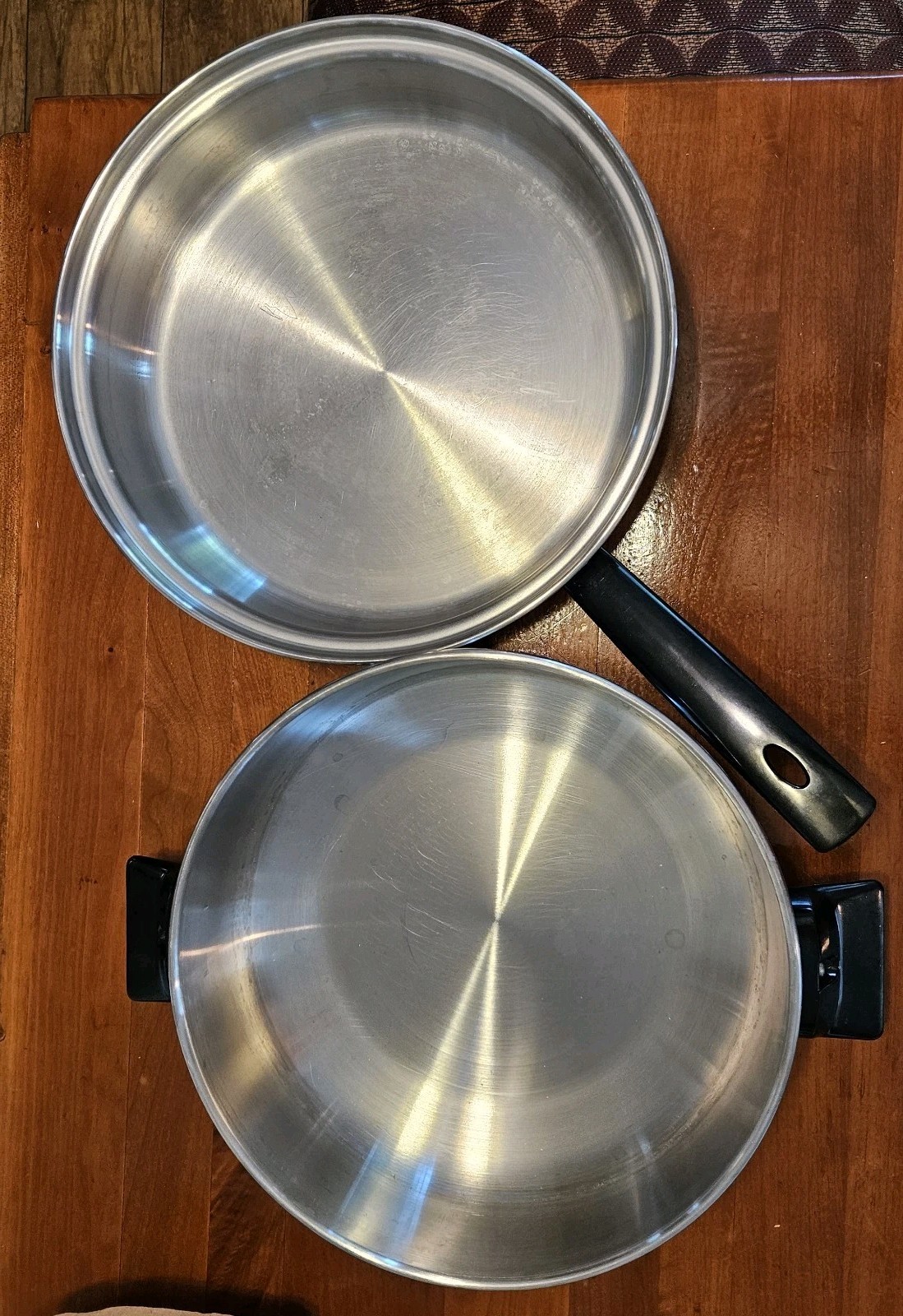 Amway Queen Multiply 18/8 Stainless Steel 10″ Skillet With Lid & Egg Tray Cups
