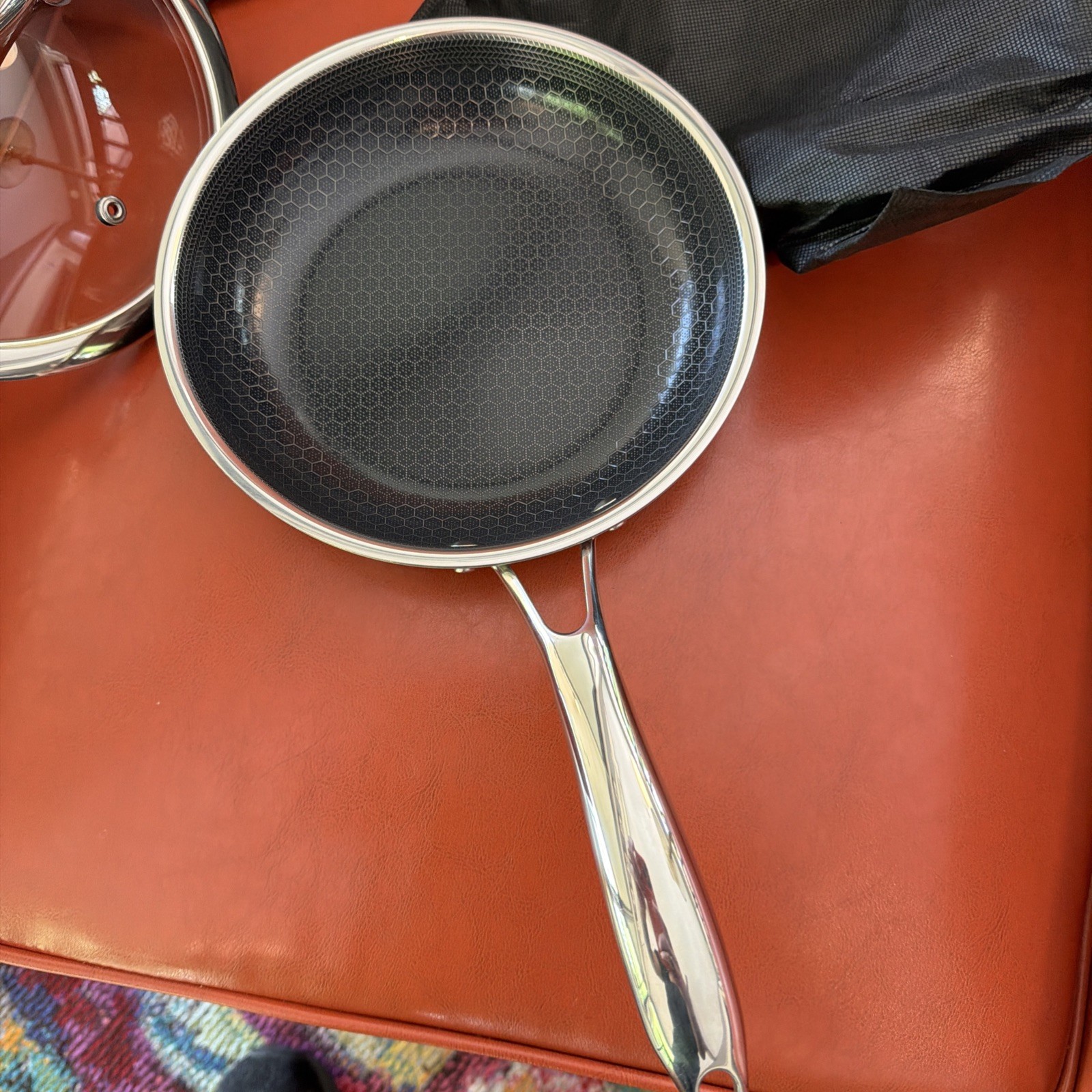 NEW OPEN BOX HexClad Hybrid 8” Nonstick Frying Pan w Temper Glass Lid