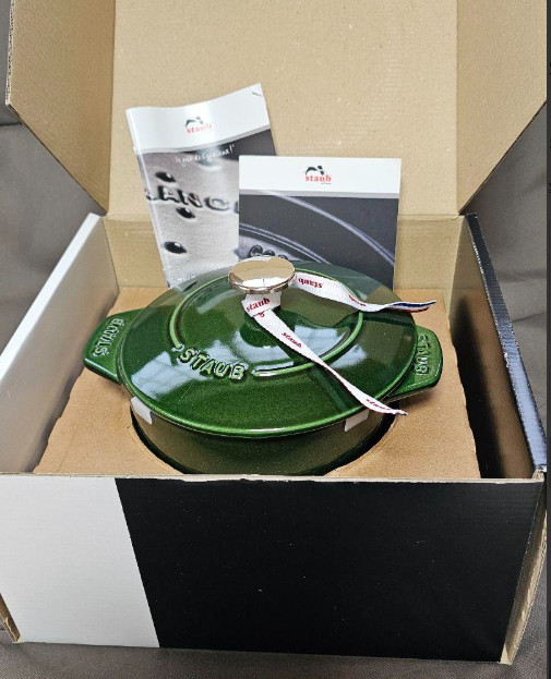 STAUB La Cocotte de GOHAN 2 cups 16 cm diameter 1800ml Basil Green cast iron