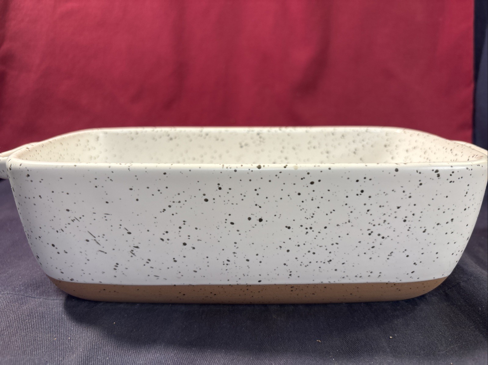 Dolly Parton Collection 1.79qt Stoneware Speckled Loaf Pan TTU-06590 New in Box