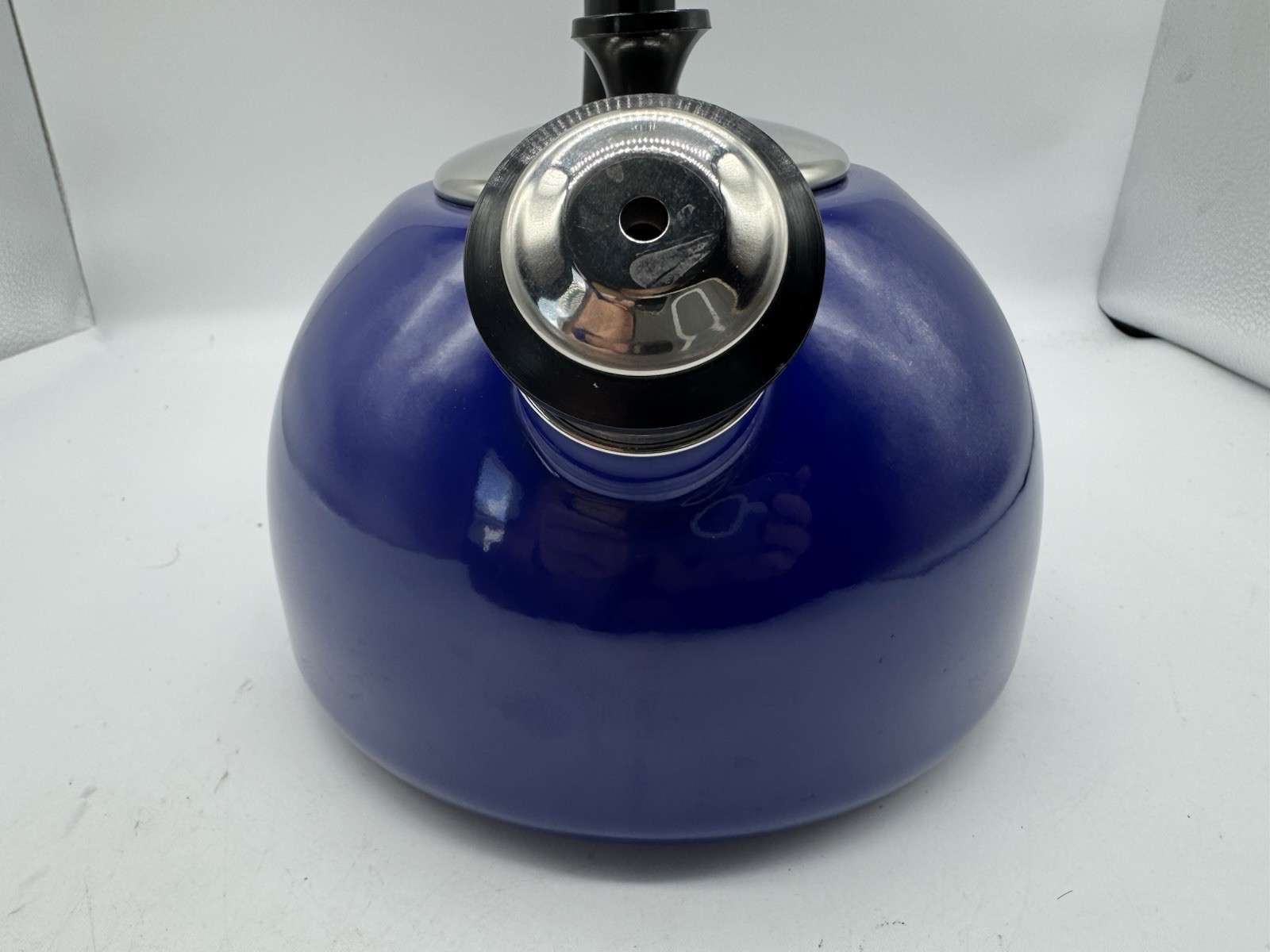 ONEIDA Tea Kettle Aegean Sea Blue Porcelain Enamel Whistling Tea Kettle