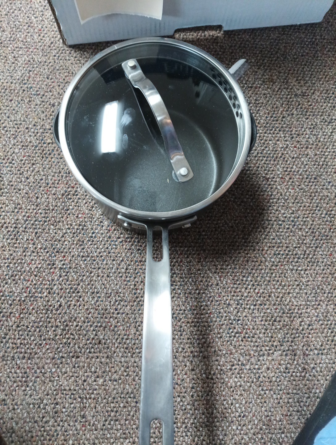 Kirkland Signature 2 Quart Hard Anodized Aluminum Non-Stick Sauce Pan Glass Lid