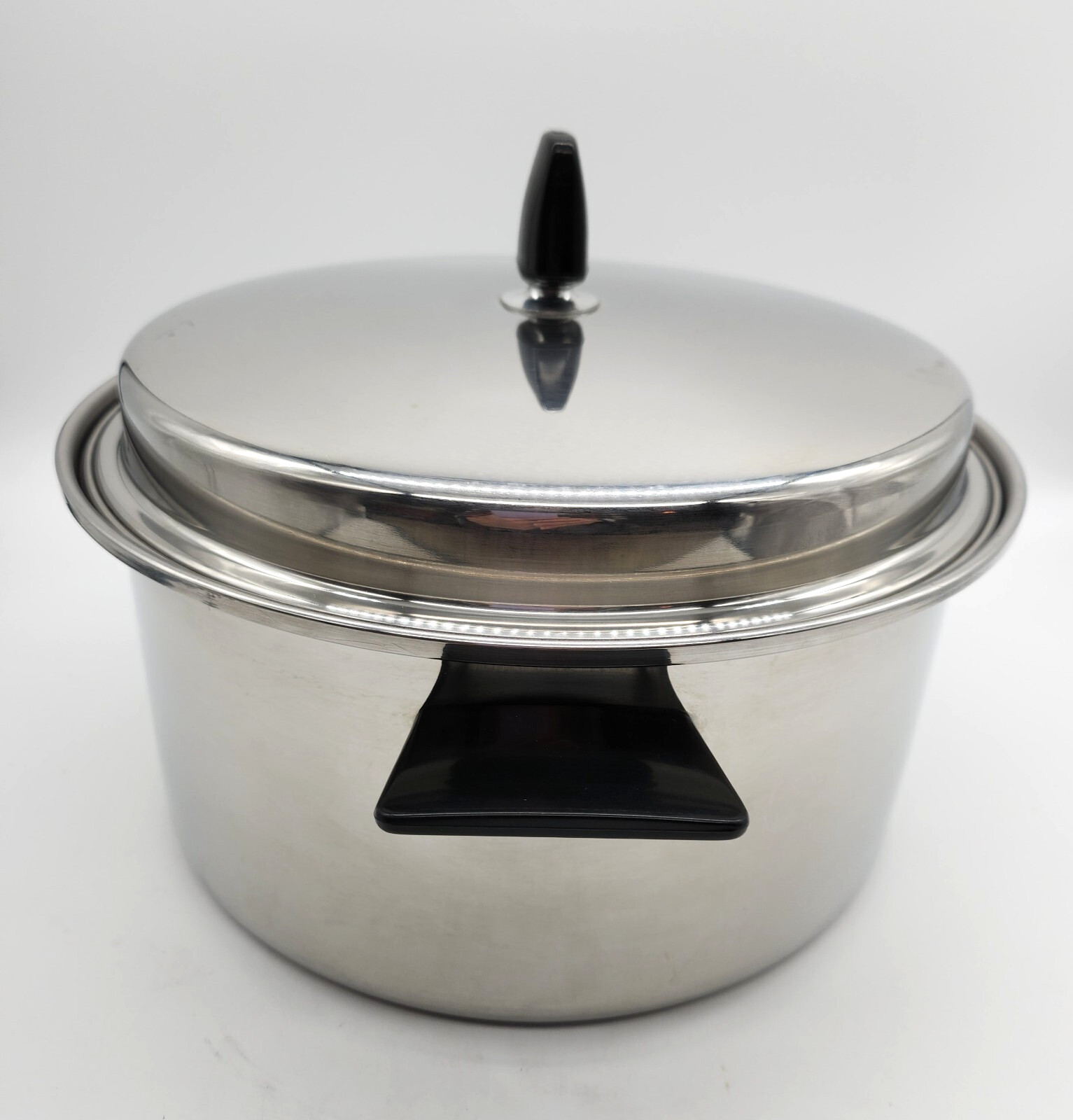 VTG Regal Stockpot 6 Qt 18-8 Stainless Steel 3 Ply with Lid USA