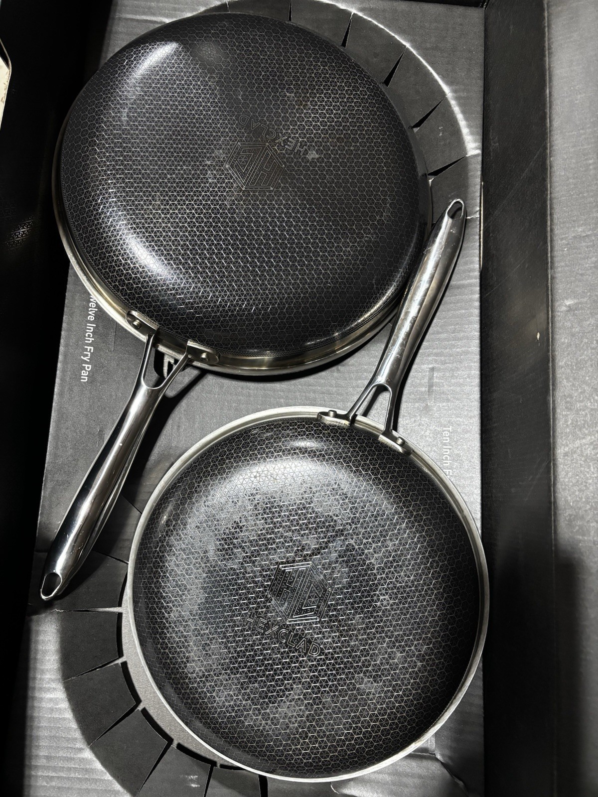 HexClad Hybrid Nonstick 7-Piece Cookware Set Compatible w/All Cooktops Read Desc