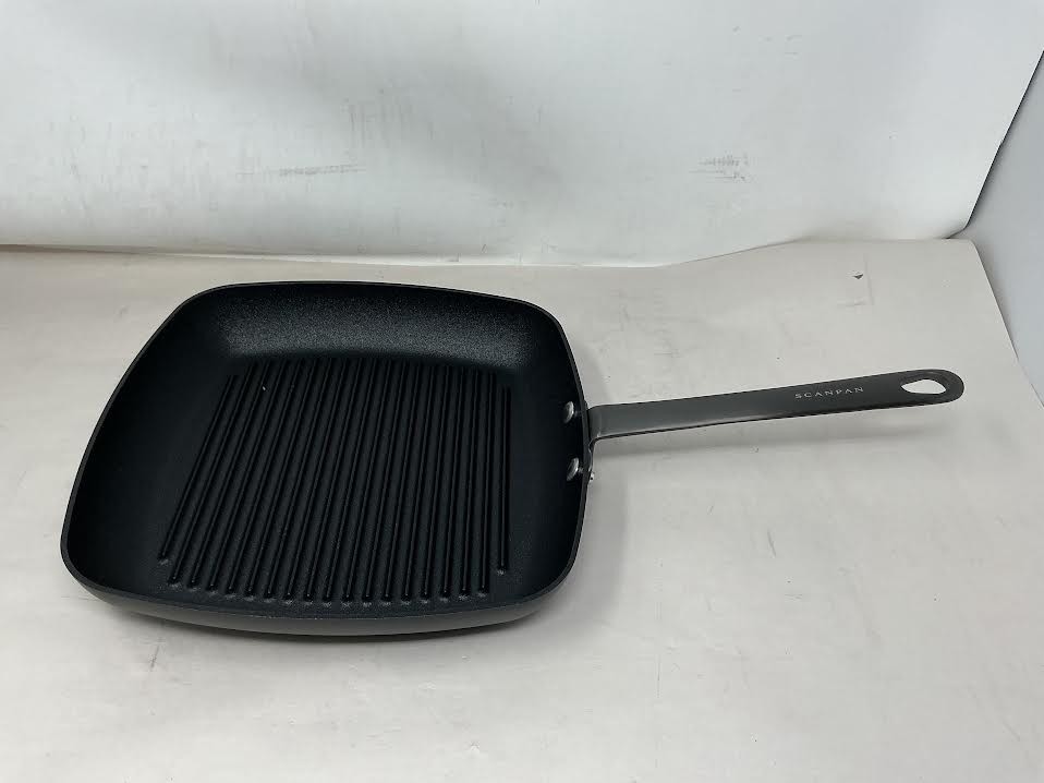 Scanpan Black Edition 11 inch Square Nonstick Grill Pan