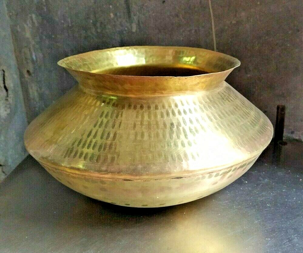 Brass Cooking Handi Tope Pot Peetal Degchi 5 Lt For Chicken Biryan Meat Pot.