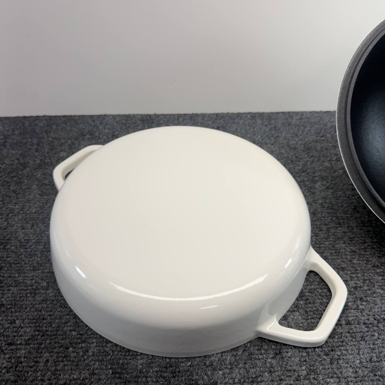 Beautiful by Drew Barrymore 5Qt Enamel Cast Iron Bread Oven 10in Desert Sun Whit