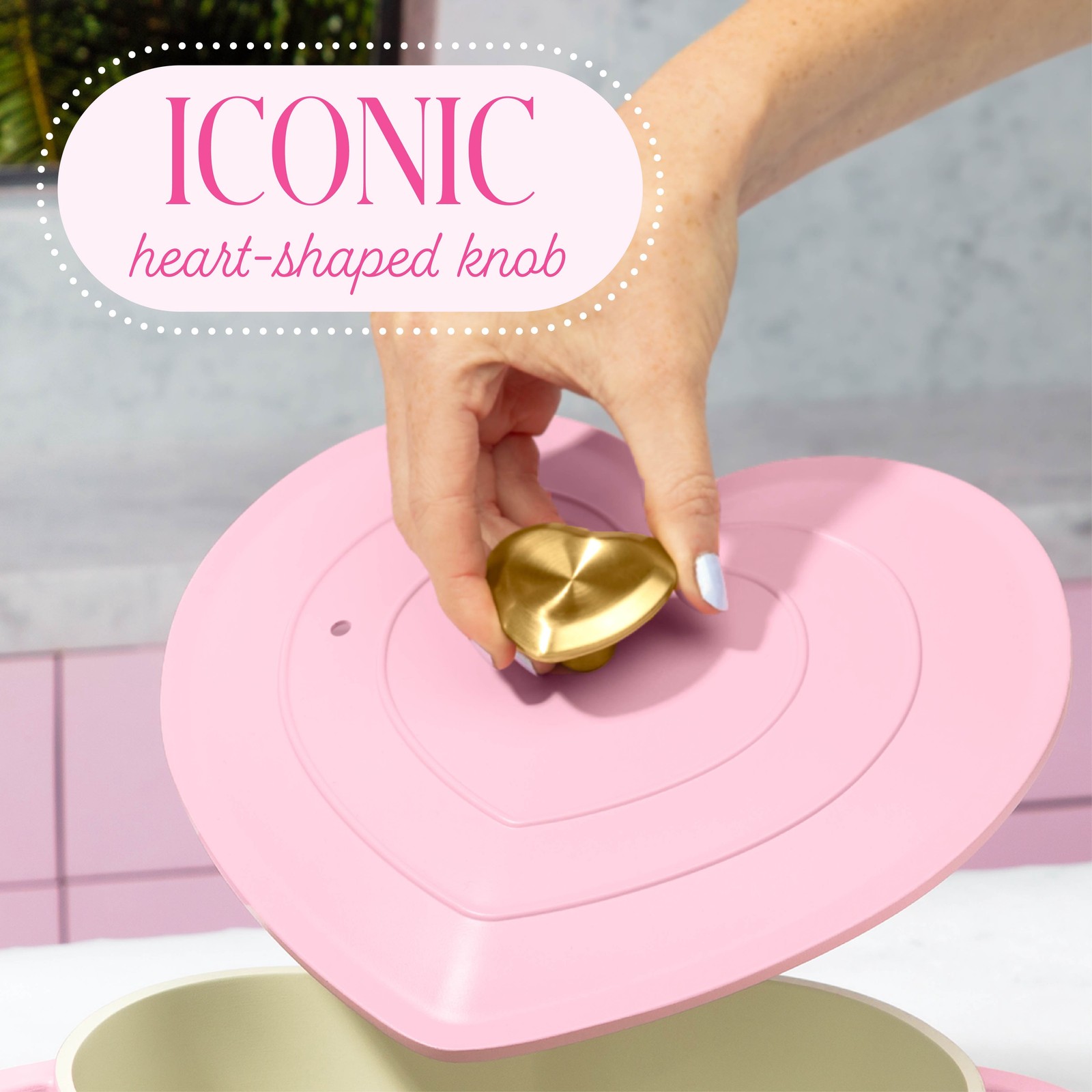 2.2-Quart Ceramic Nonstick Cast Aluminum Heart-shaped Dutch Oven W/ Lid Oven