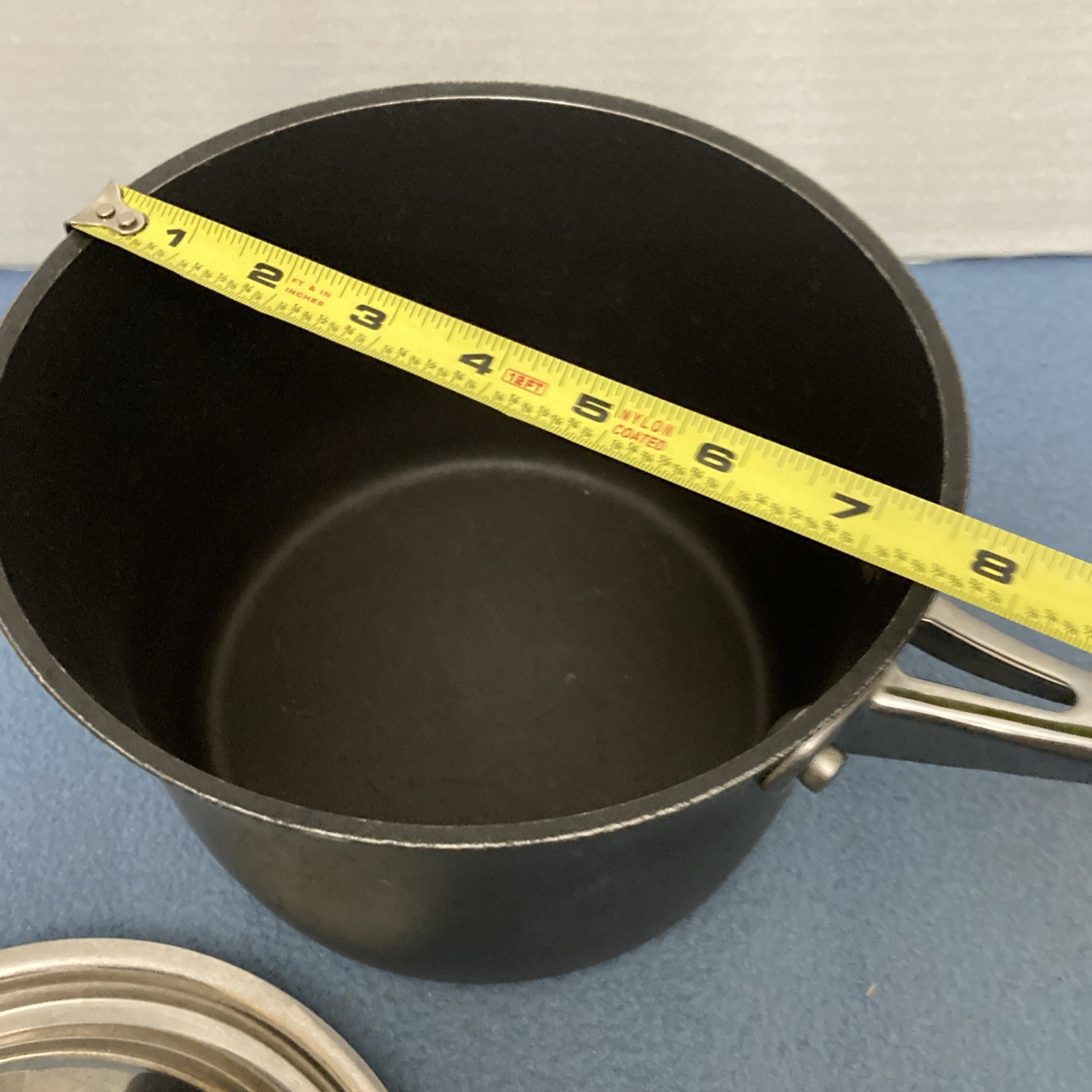 Kirkland Signature NSF Hard-Anodized Aluminum 3 QT (2.8 L) Saucepan w/Lid