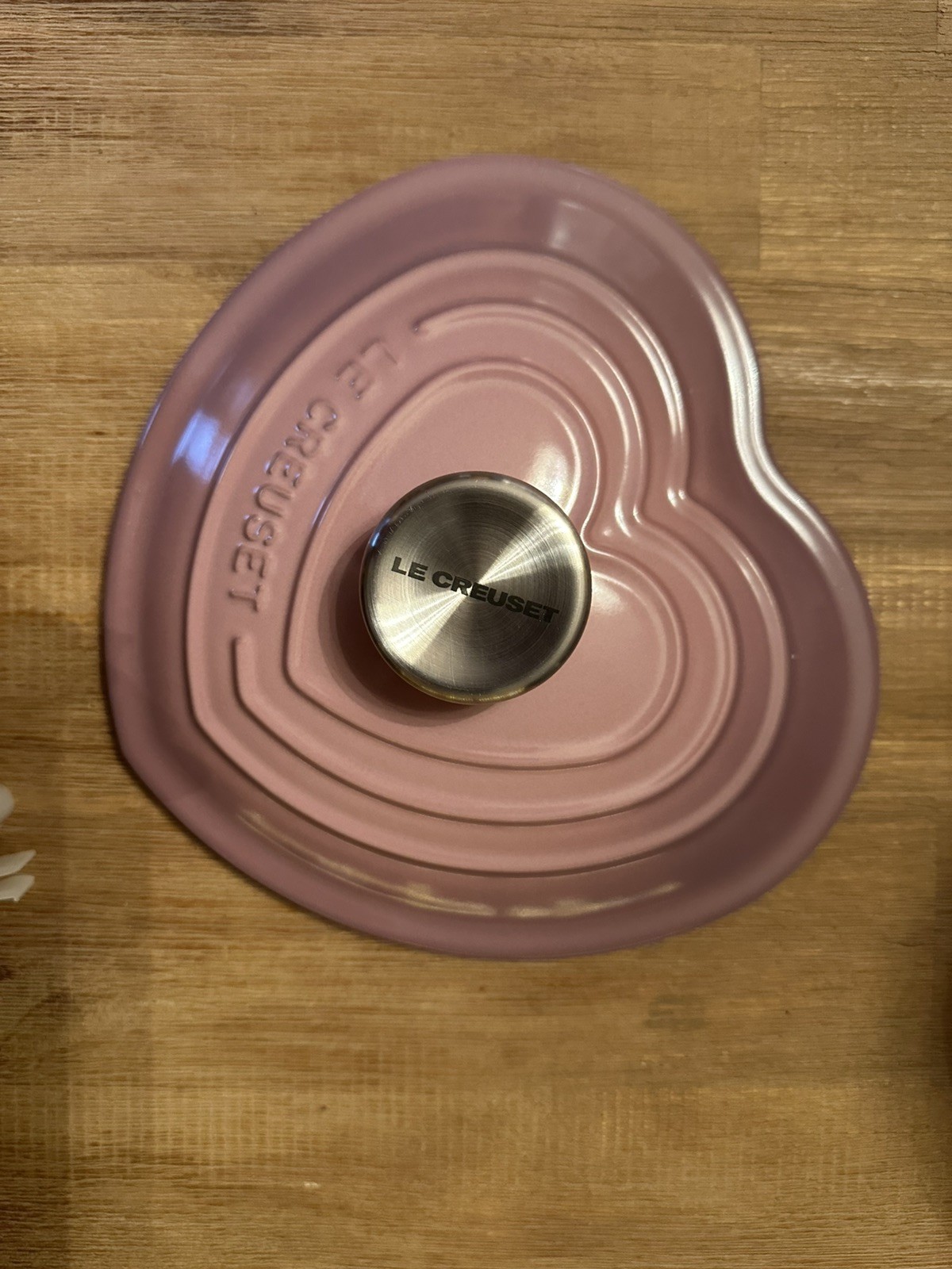 NEW Le Creuset Mauve Pink Traditional Heart Cocotte 20cm 2qt 1.9L