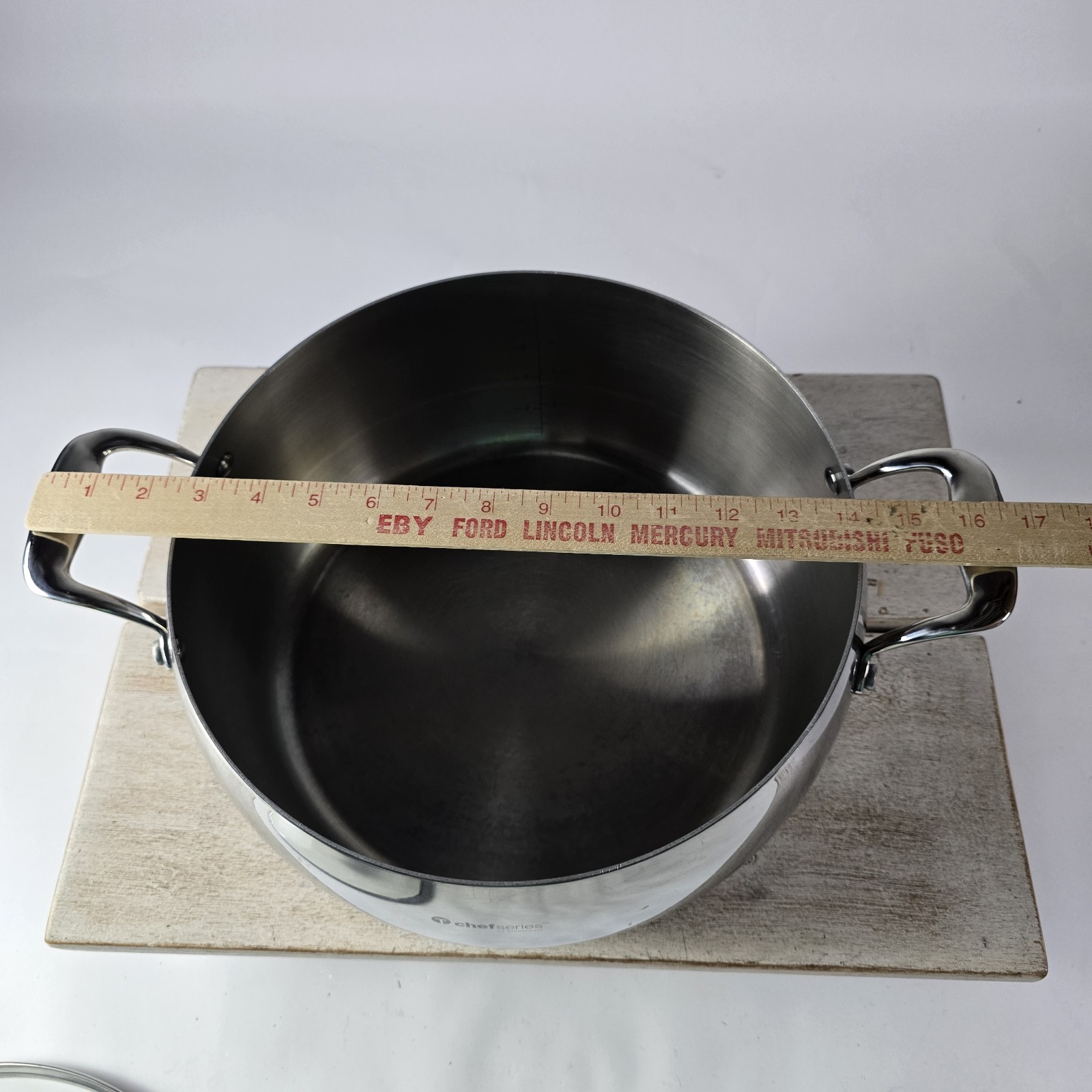 Tupperware Chef Series Stainless 12 Qt Stockpot Dutch Oven Roaster Lid