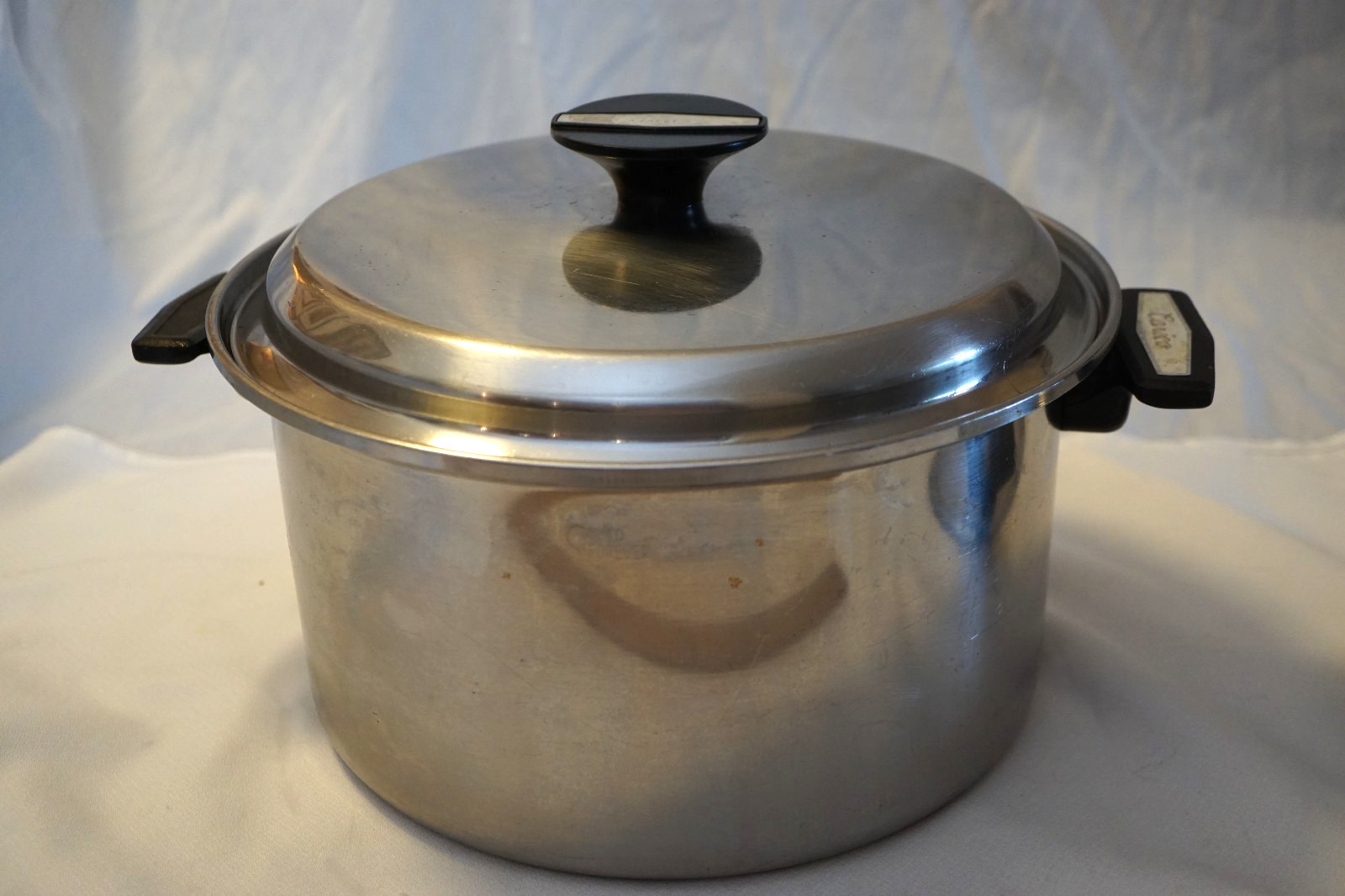 CARICO STOCKPOT 8 QUART W /2 LIDS REGULAR & DOME STAINLESS STEEL MADE IN USA
