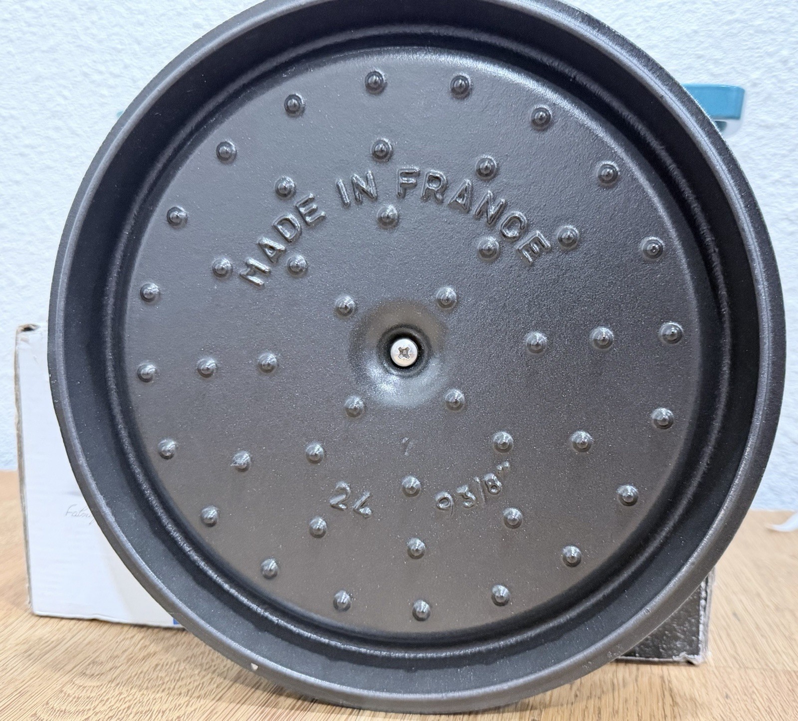 Staub 4-Qt Cast Iron Round Dutch Oven Cocotte – Turquoise Blue – Made in France