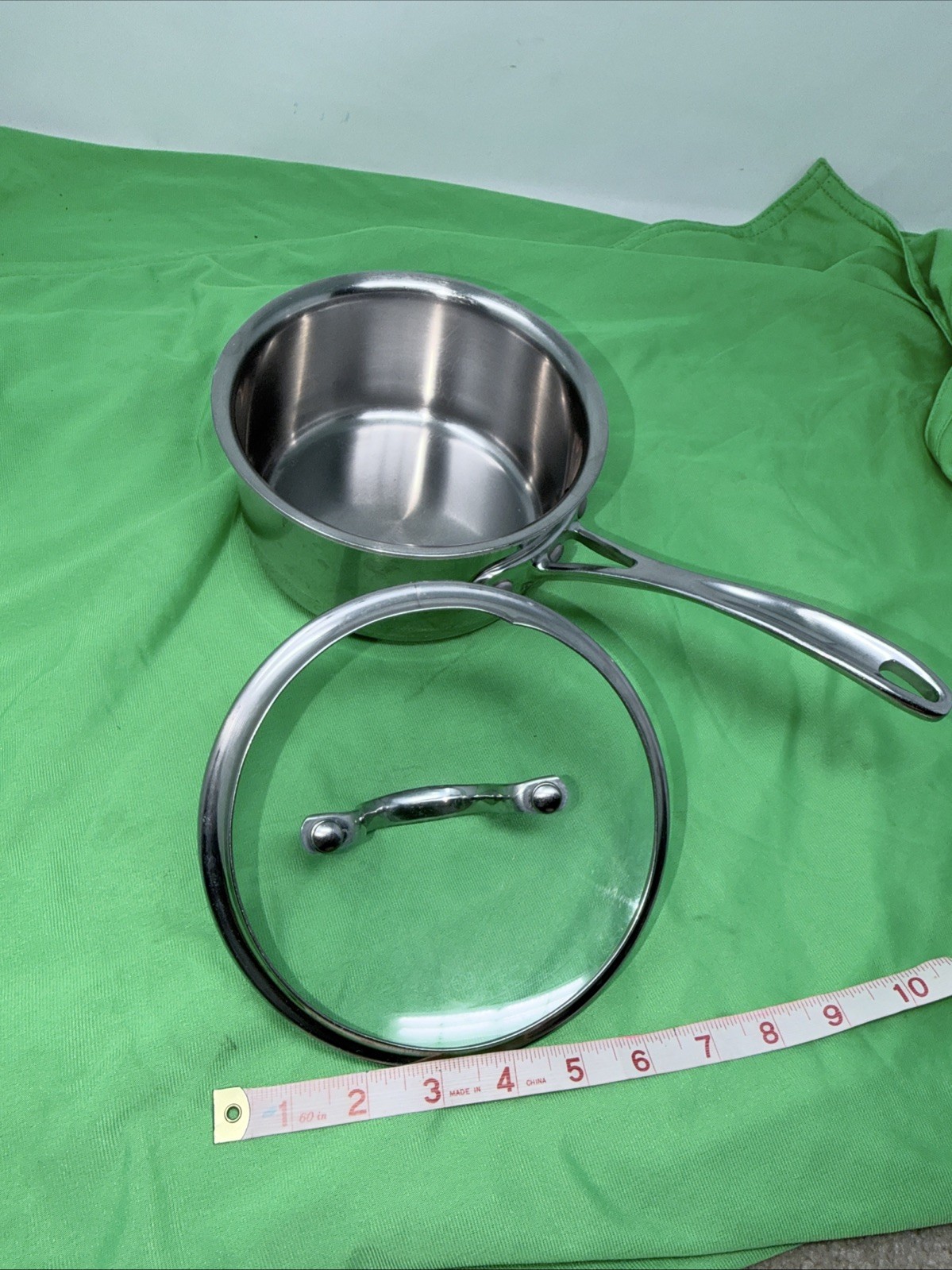 Kitchen Essentials Calphalon Saucepan & Lid 1.5 Qt Model 8701 Stainless Steel