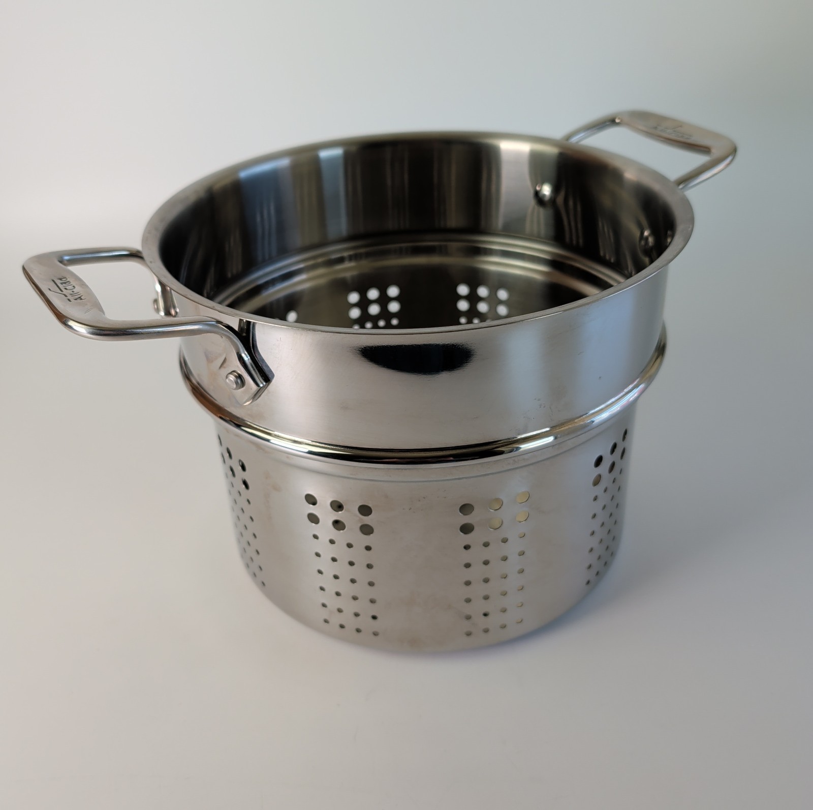 All-Clad Stainless Steel Strainer/Steamer Insert 7” H X 9.25” D
