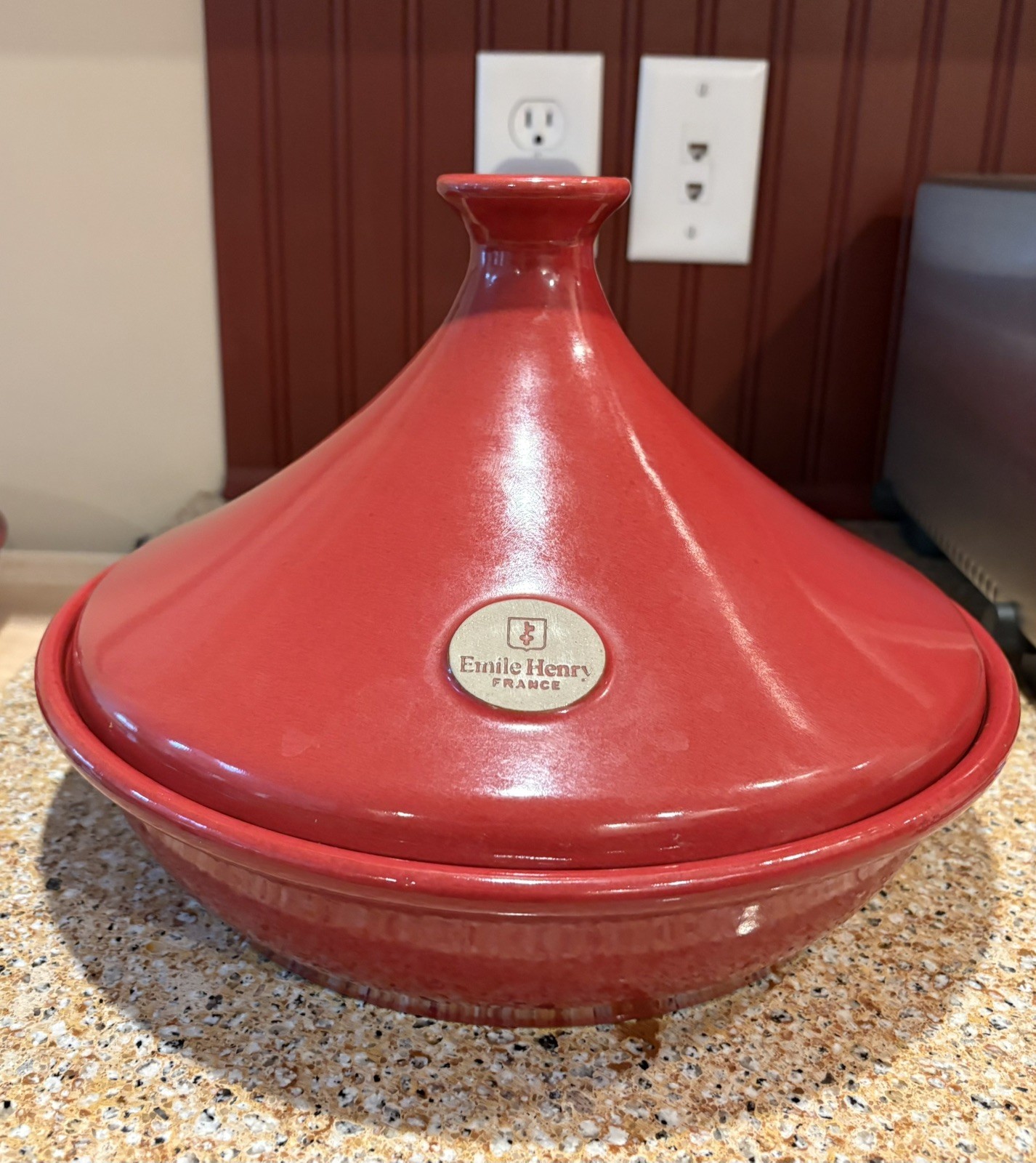 Emile Henry Burgundy Ceramic Tagine 3.7 Qt 55.32 France