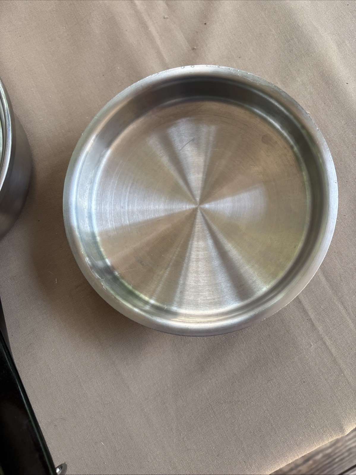 Amway Queen 1 Quart 6 1/2” Sauce Pan Multi-Ply 18/8 Stainless Steel W/Lid