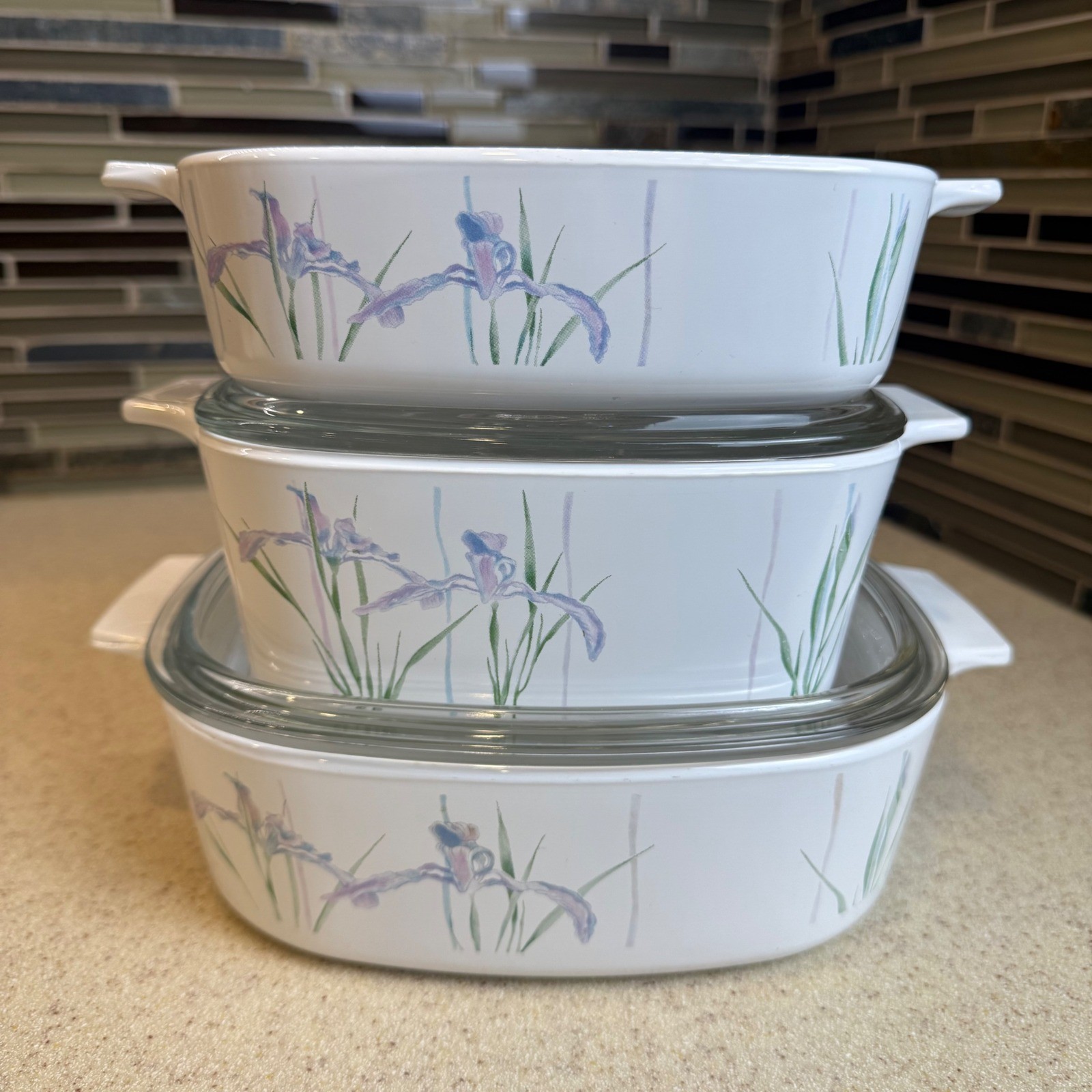 VTG Corning Ware Shadow Iris Casserole Dish 5pc Set w/ 2 Lids 1L, 1.5L, 2L