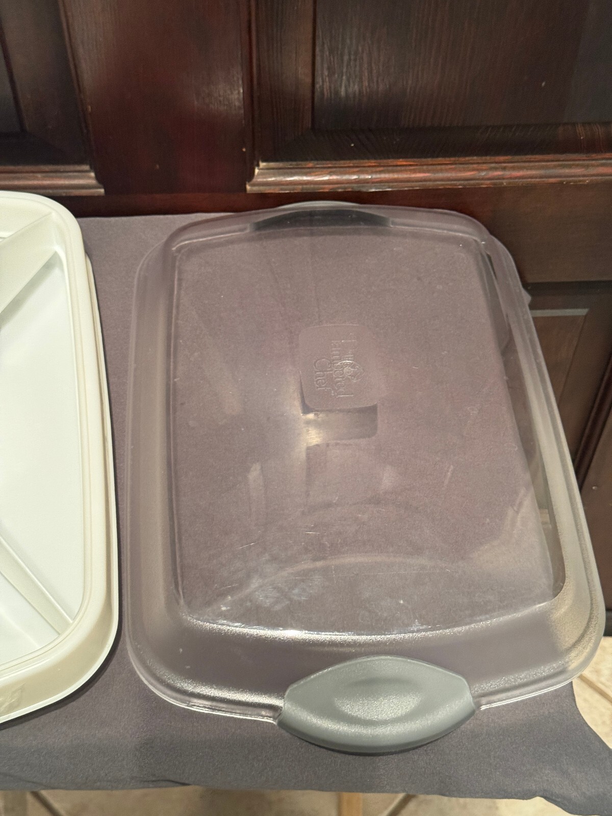 The Pampered Chef Divided Serving Tray with Lid