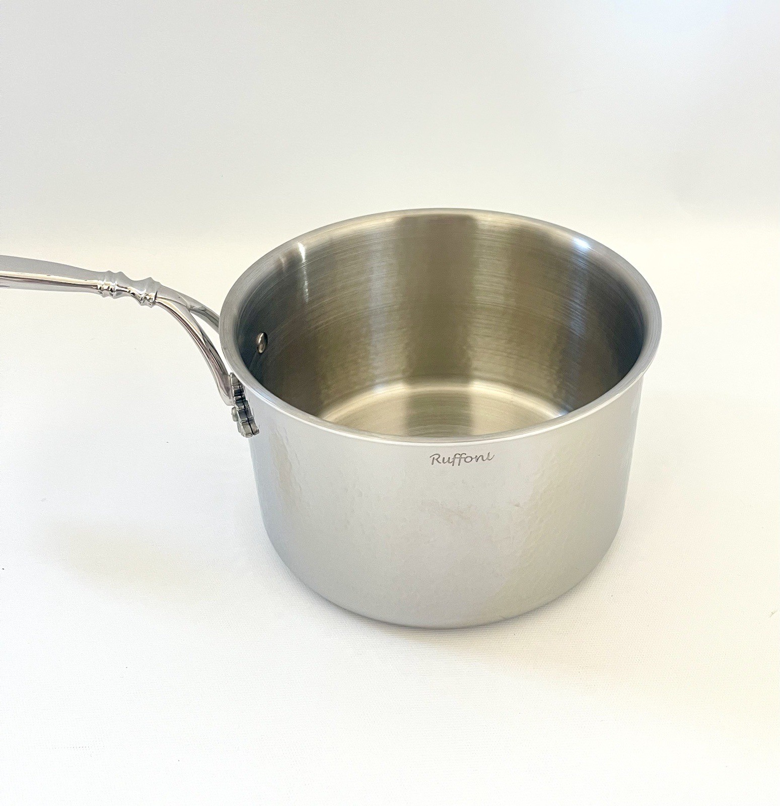 Ruffoni Opus Prima Hammered SS 3.5Qt/ 20 Cm Saucepan W/Garlic Knob Lid OPA2011Y