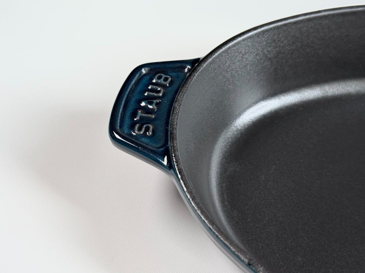STAUB 23cm Cocotte Oval Hot Plate La Mer Enamel Cast Iron Unused Rare Used TB04